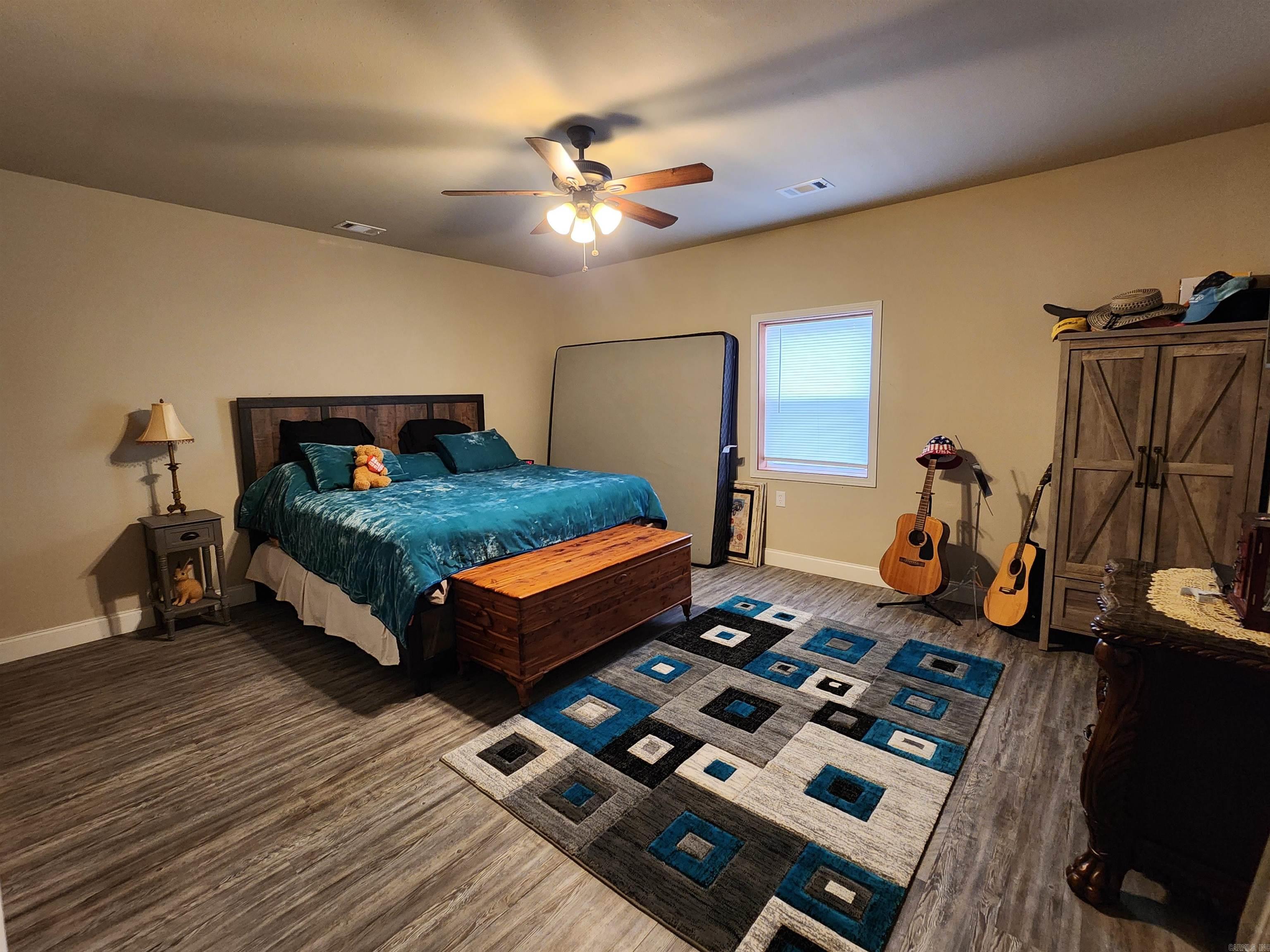 MT OLIVE MANOR - Residential