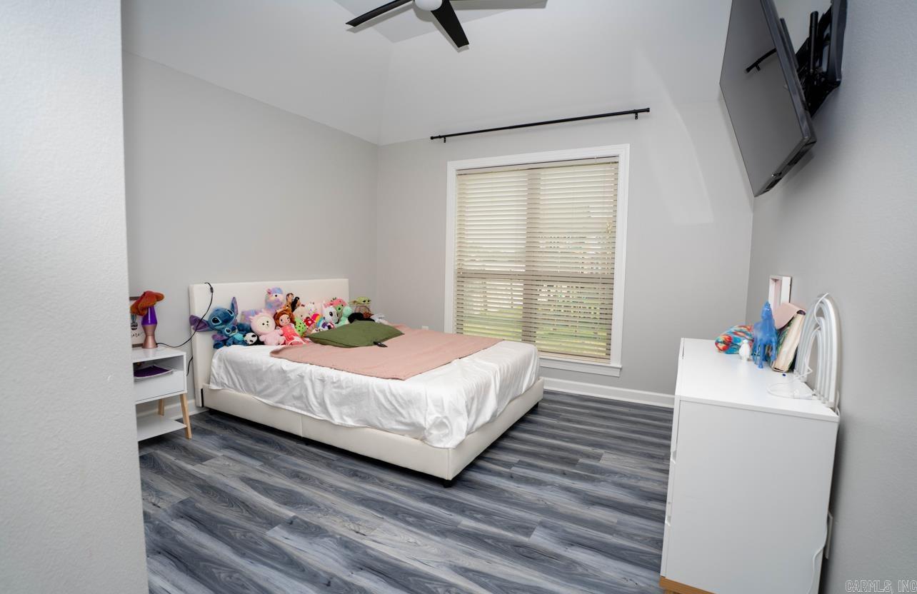 COUNTRY CLUB OF ARK THE - Residential