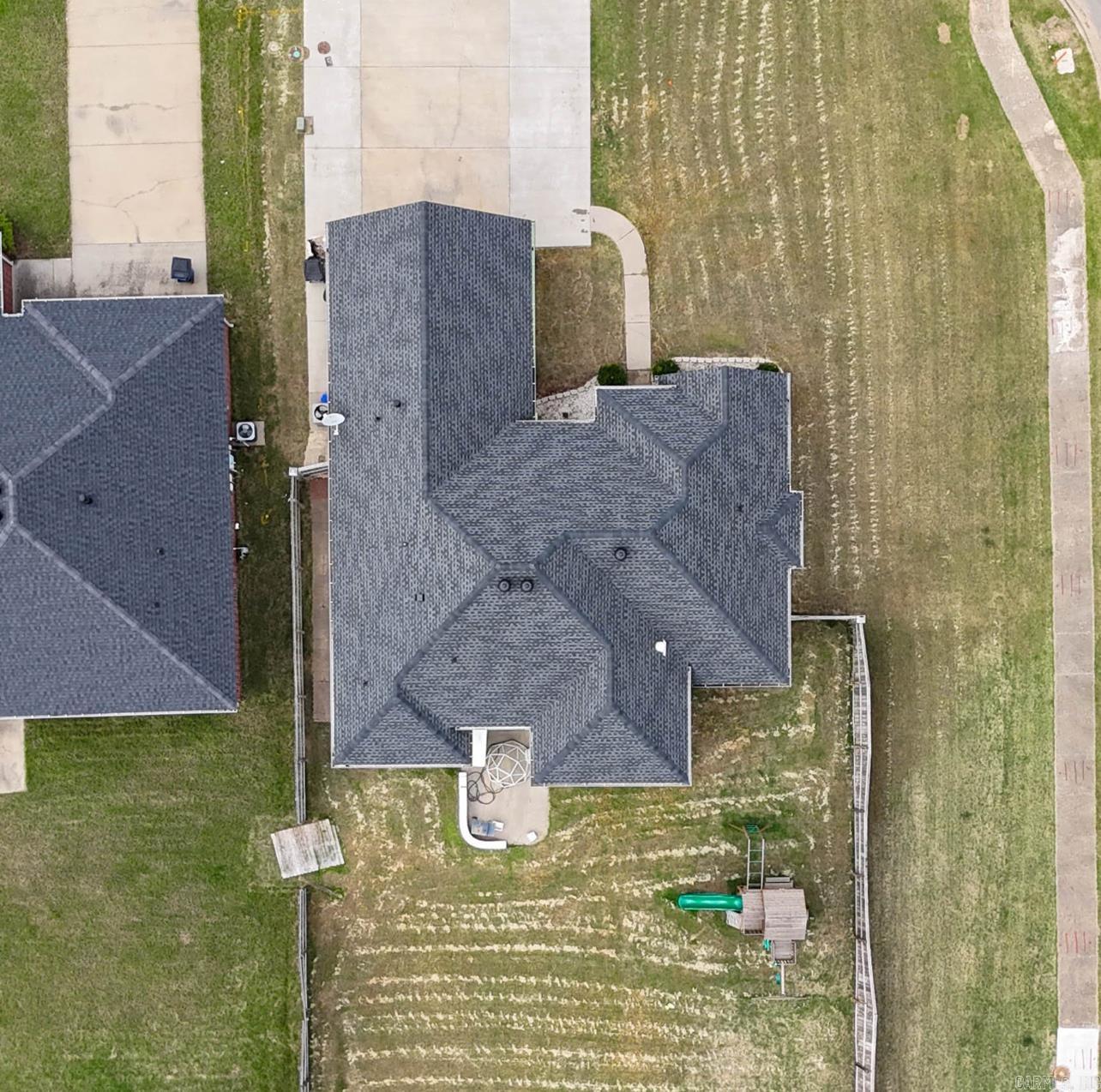 COUNTRY CLUB OF ARK THE - Residential