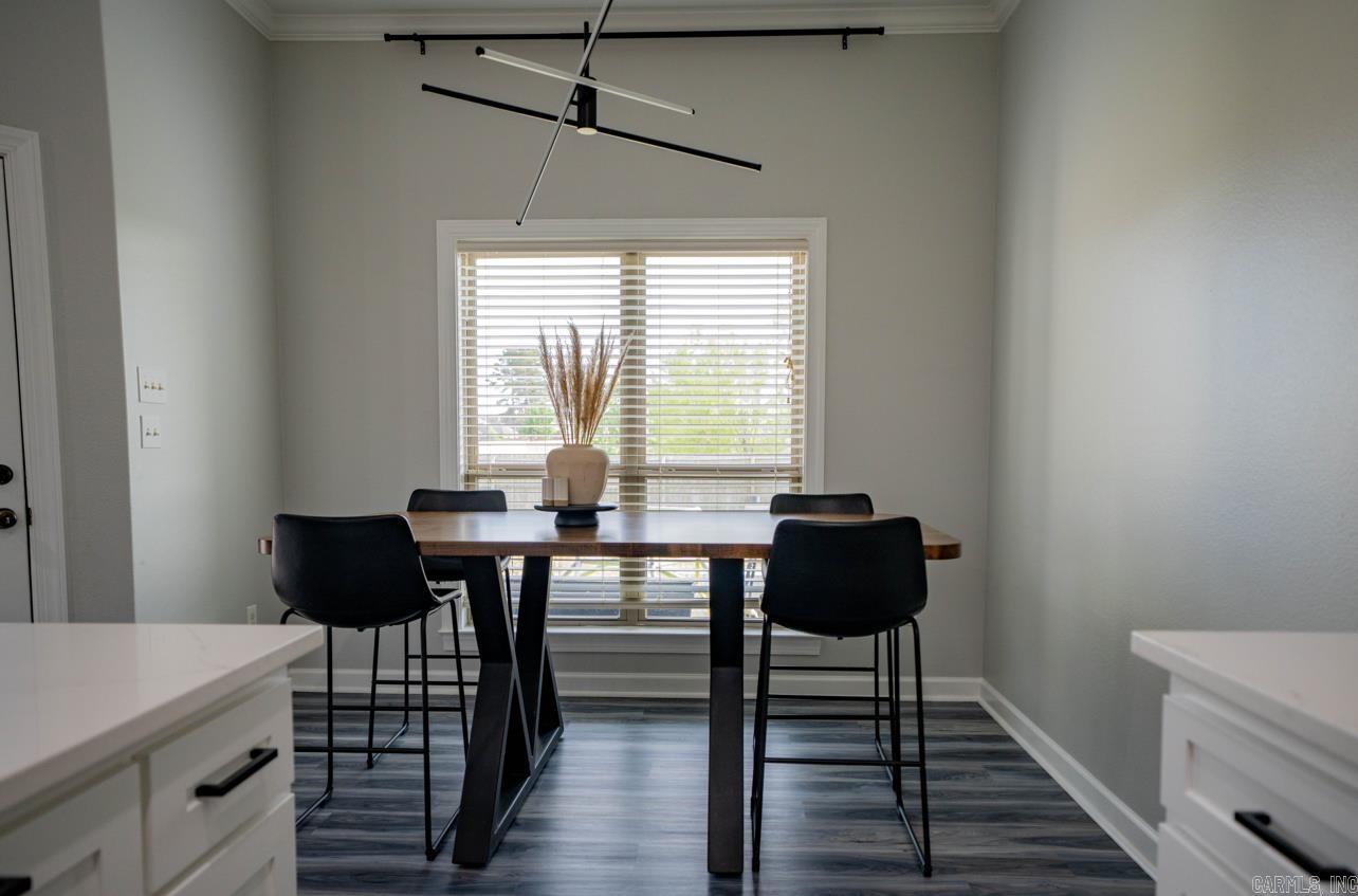 COUNTRY CLUB OF ARK THE - Residential