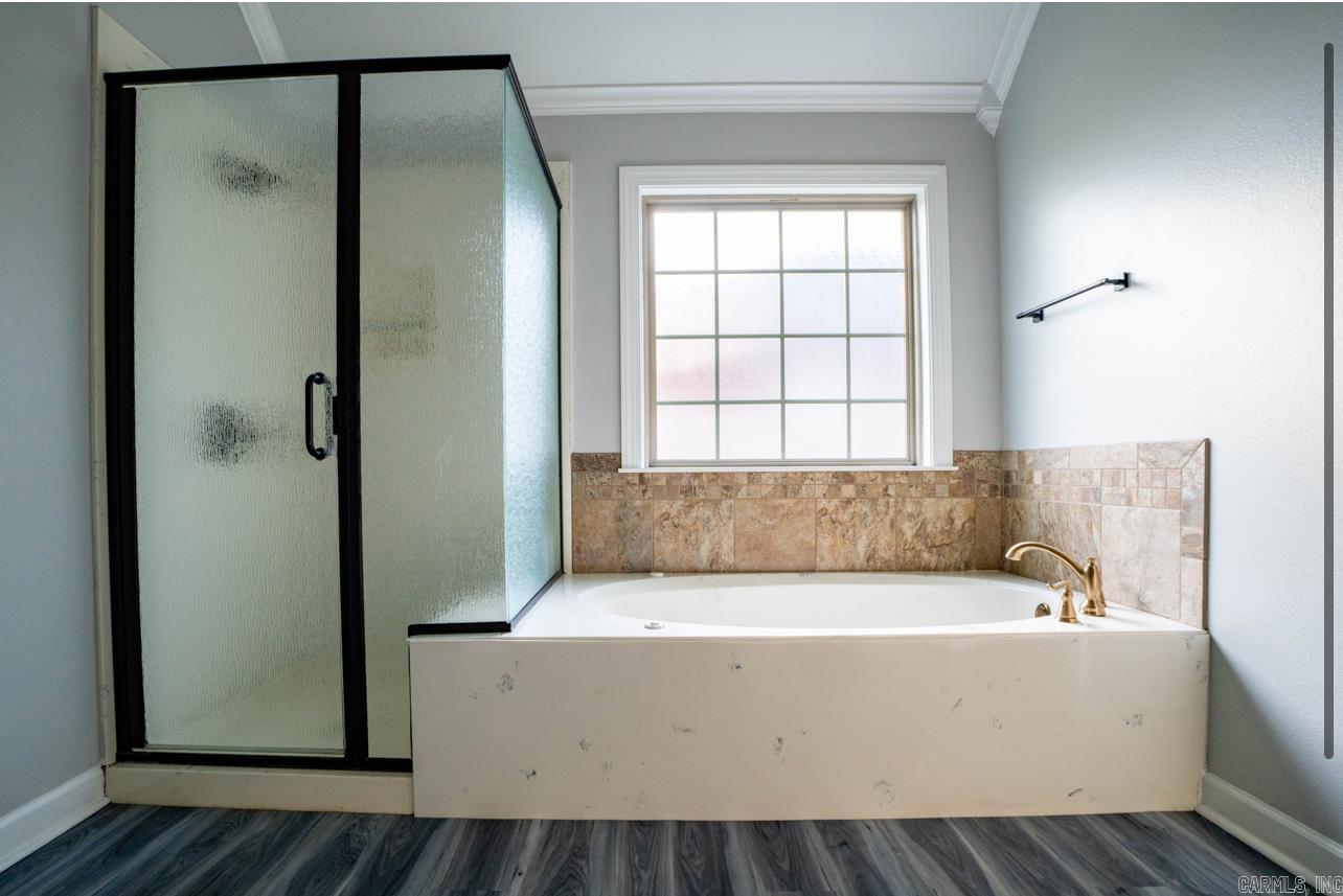 COUNTRY CLUB OF ARK THE - Residential