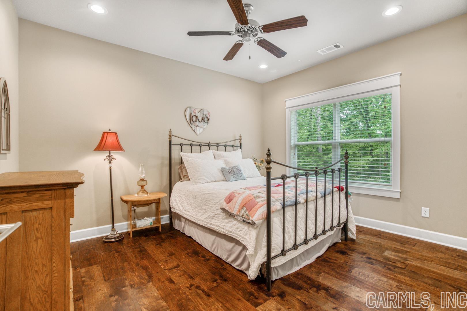 Mosley - Residential