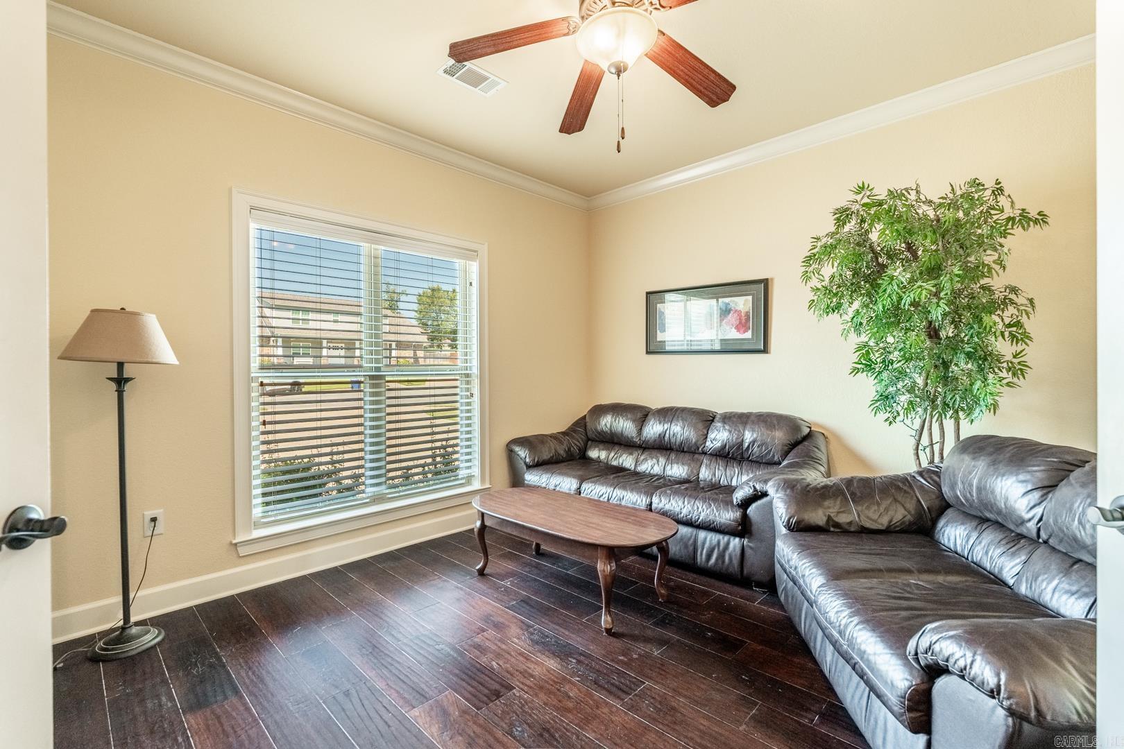 CHAPEL CREEK - Residential