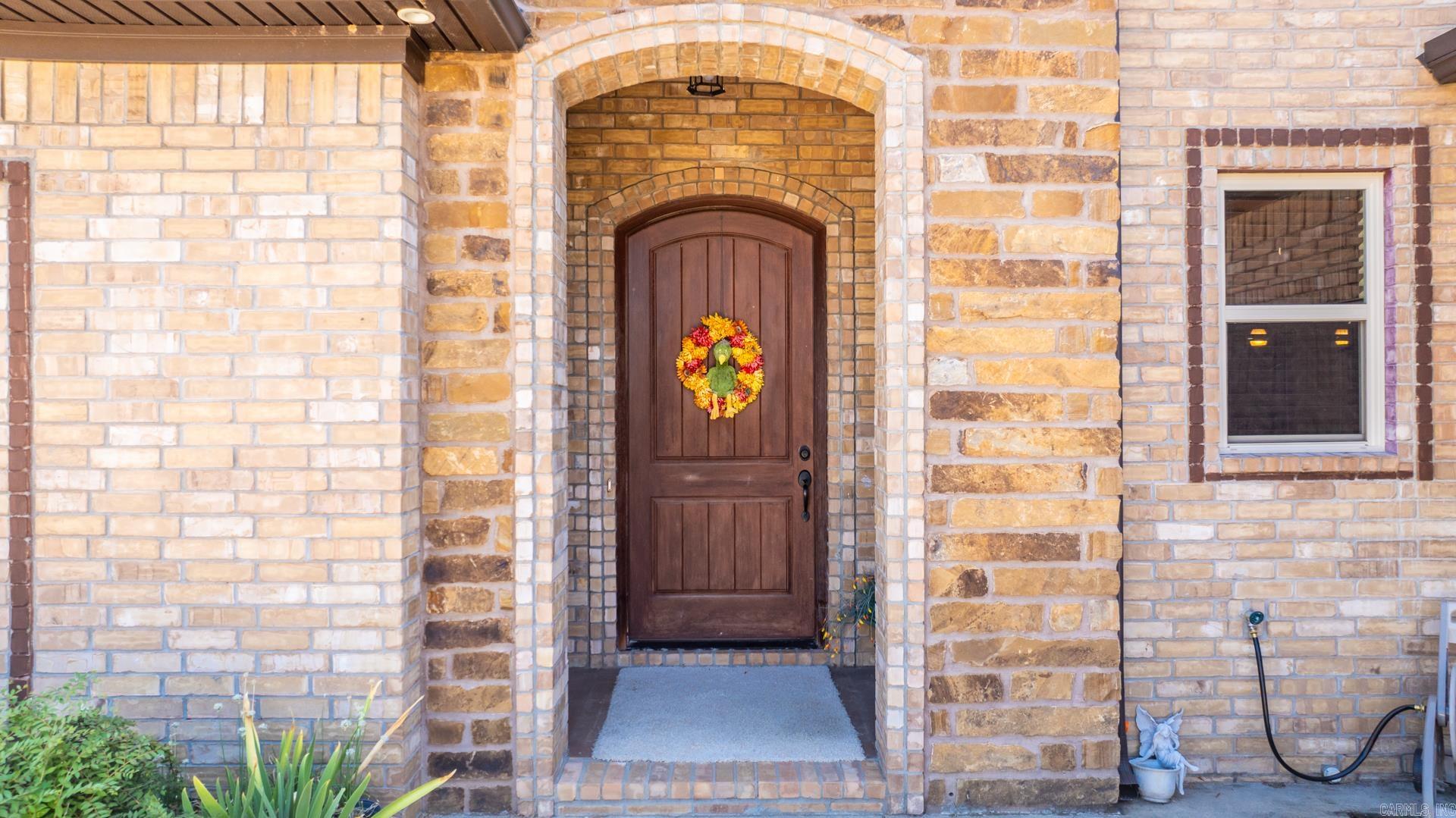 CHAPEL CREEK - Residential