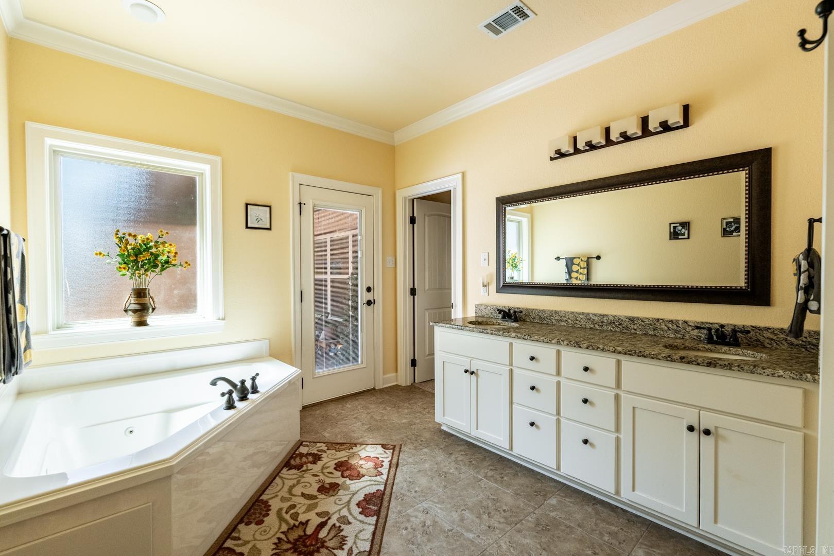 CHAPEL CREEK - Residential