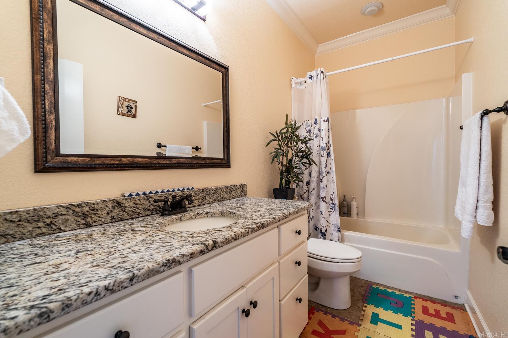 CHAPEL CREEK - Residential