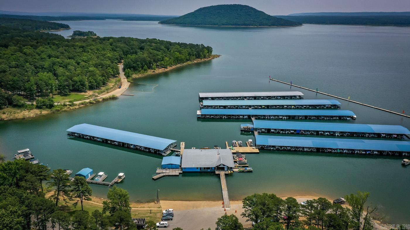 CHELSEA GLADE - Residential