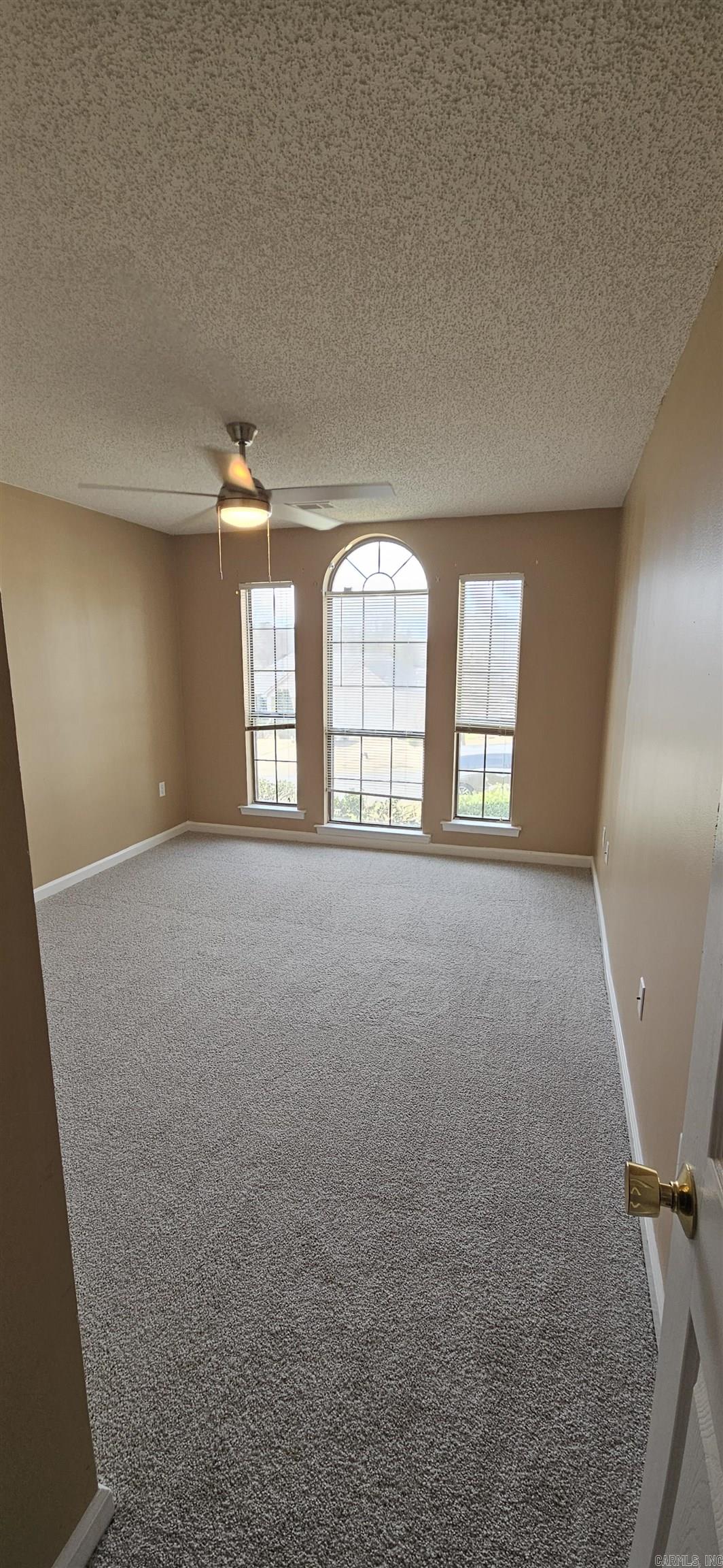 PECAN LAKE - Residential