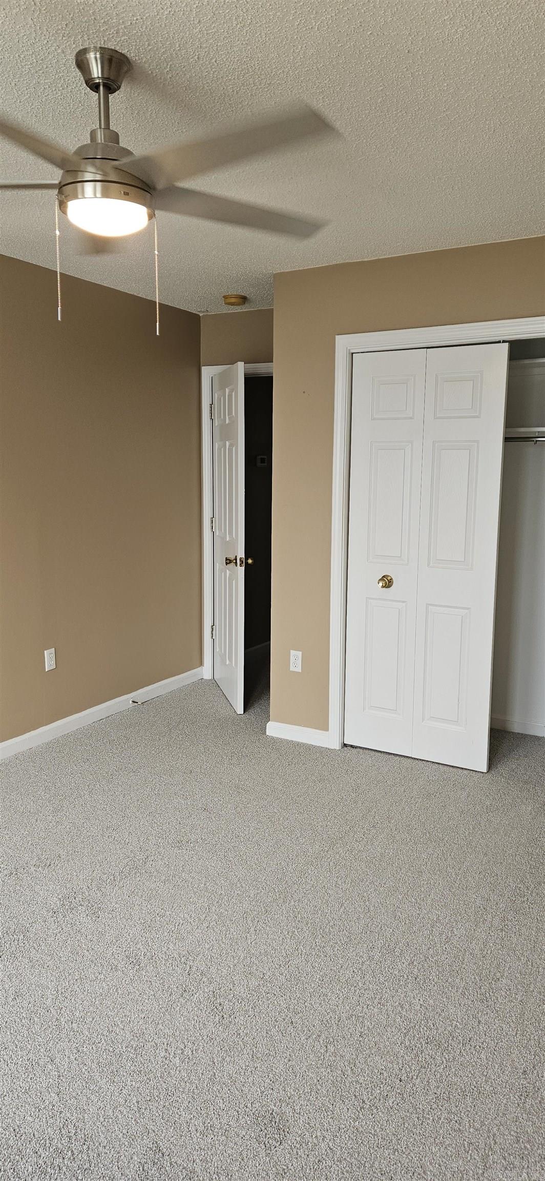 PECAN LAKE - Residential