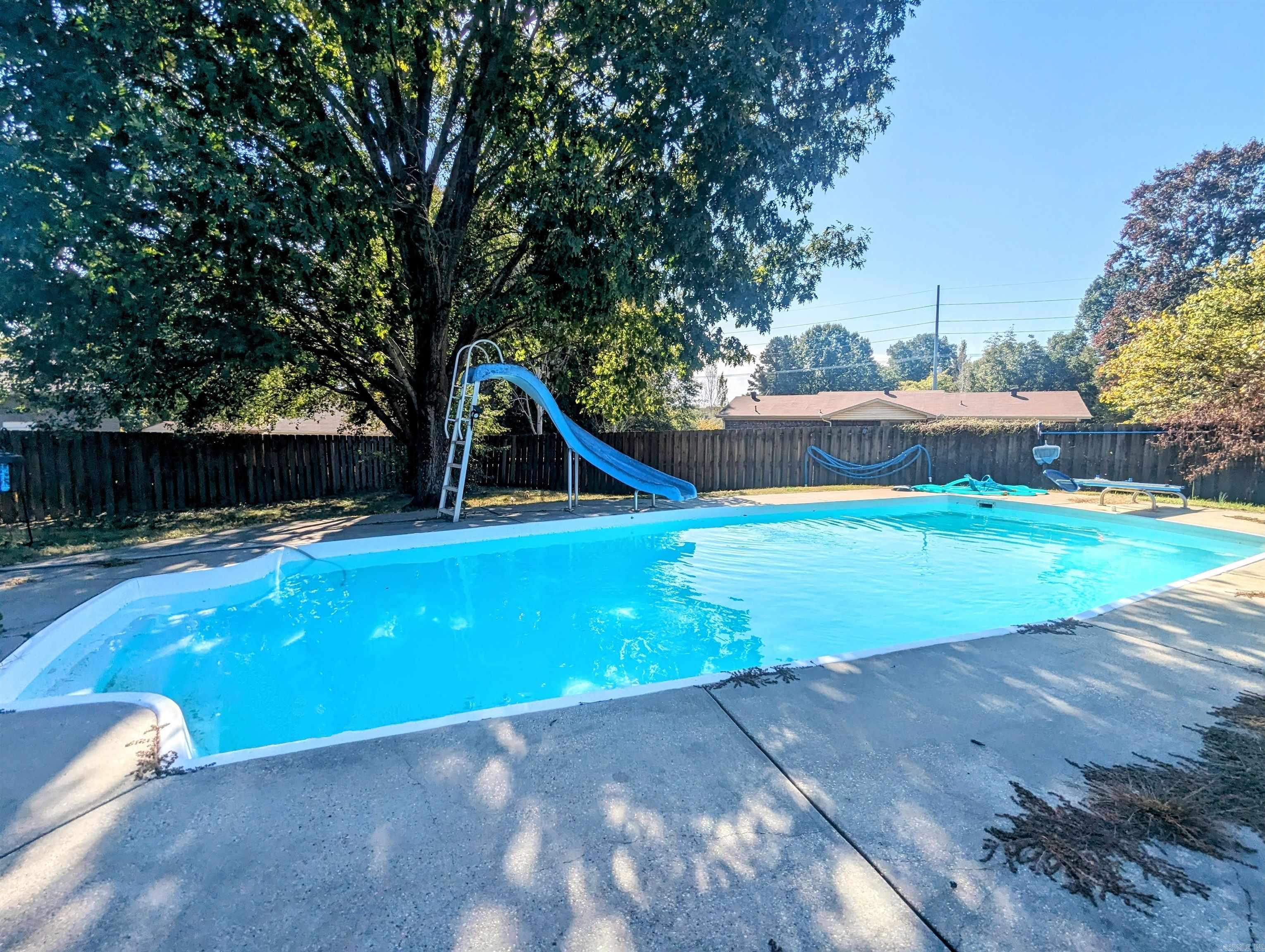 FOREST HEIGHTS - Residential