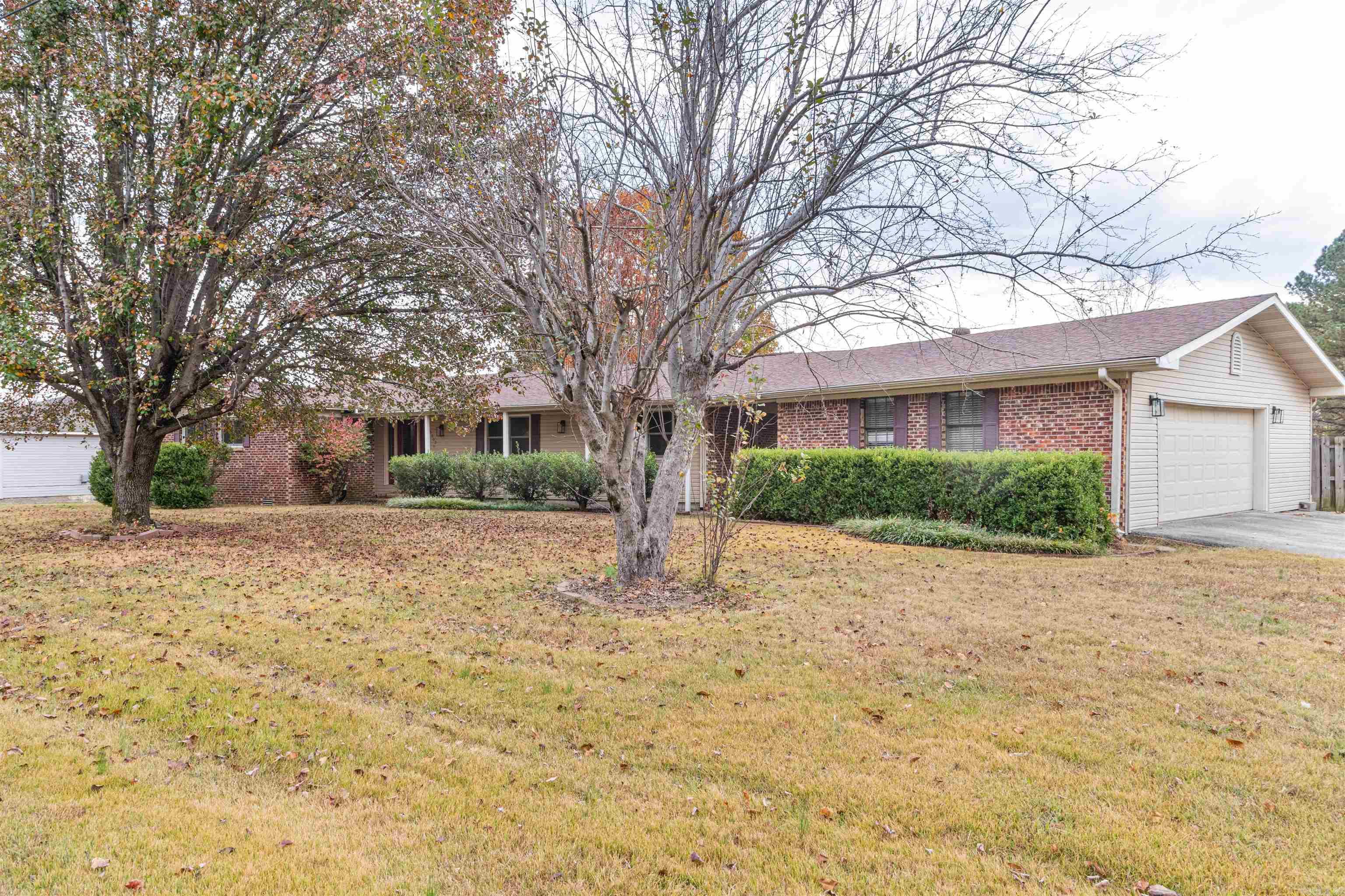 FOREST HEIGHTS - Residential