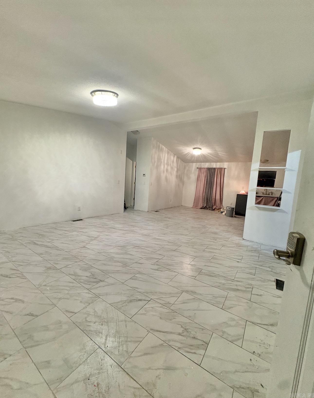 KELLIWOOD - Residential