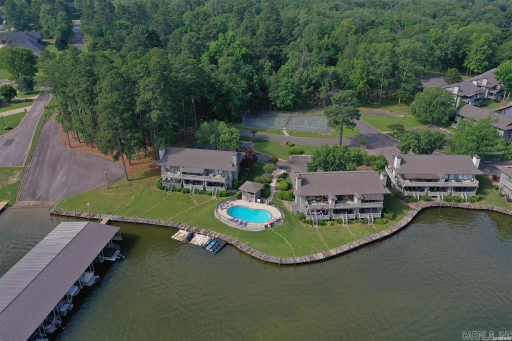 Farr Shores - Residential