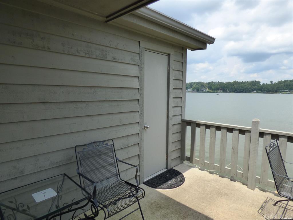 Farr Shores - Residential