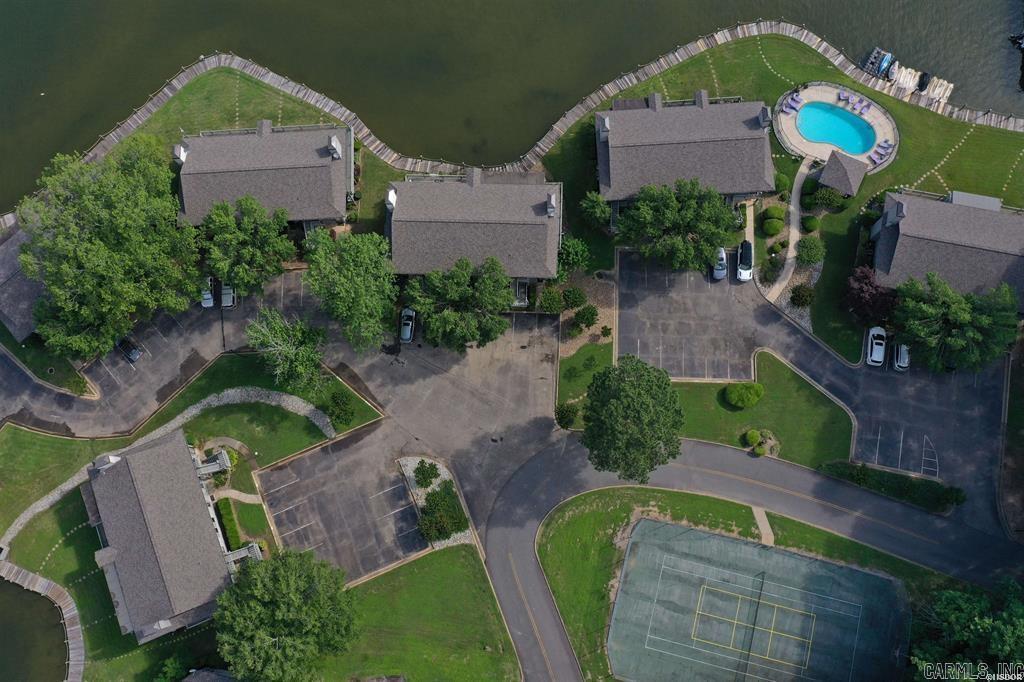 Farr Shores - Residential