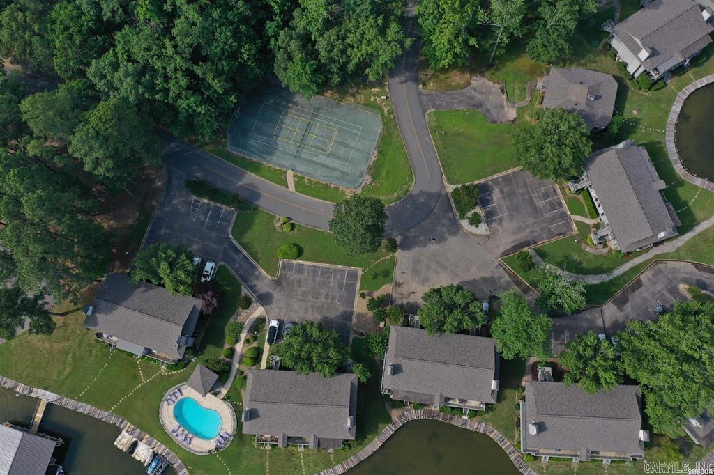 Farr Shores - Residential