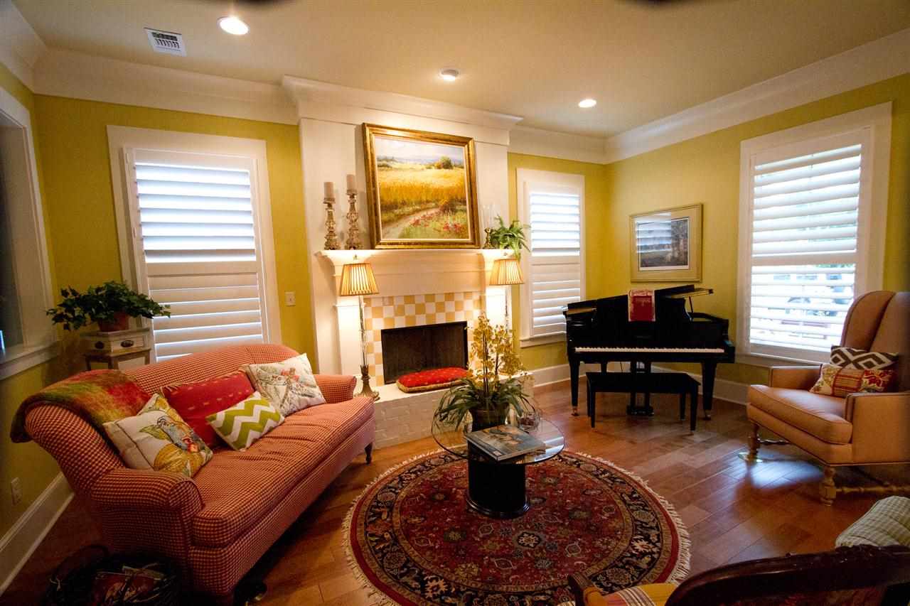 VILLAGE @ HENDRIX - Residential