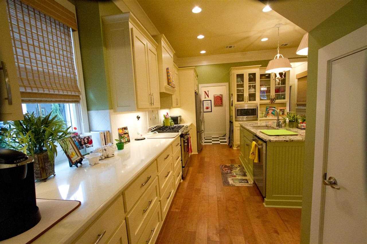 VILLAGE @ HENDRIX - Residential