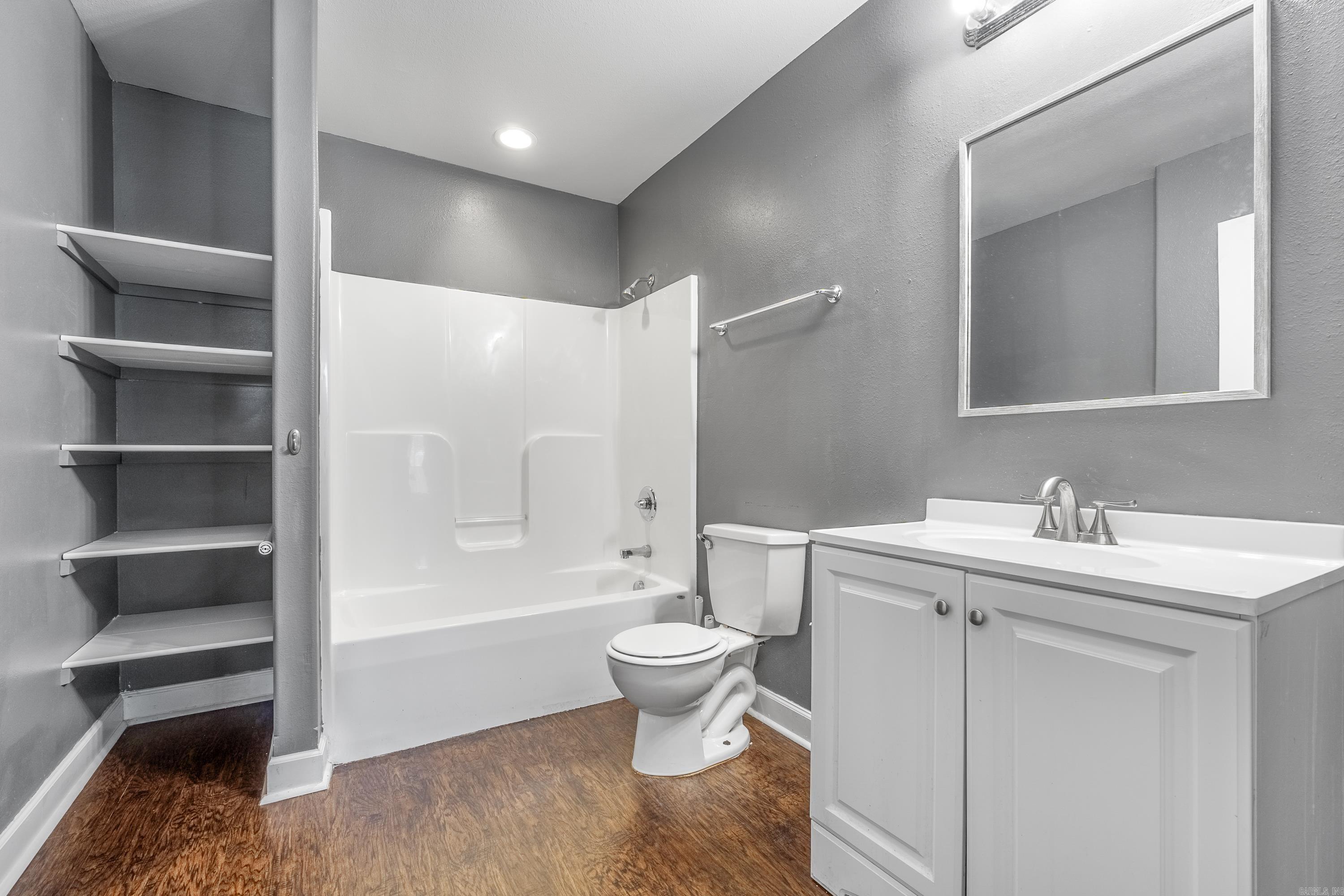 BROOKSHIRE TO COOK MTN VIL - Residential