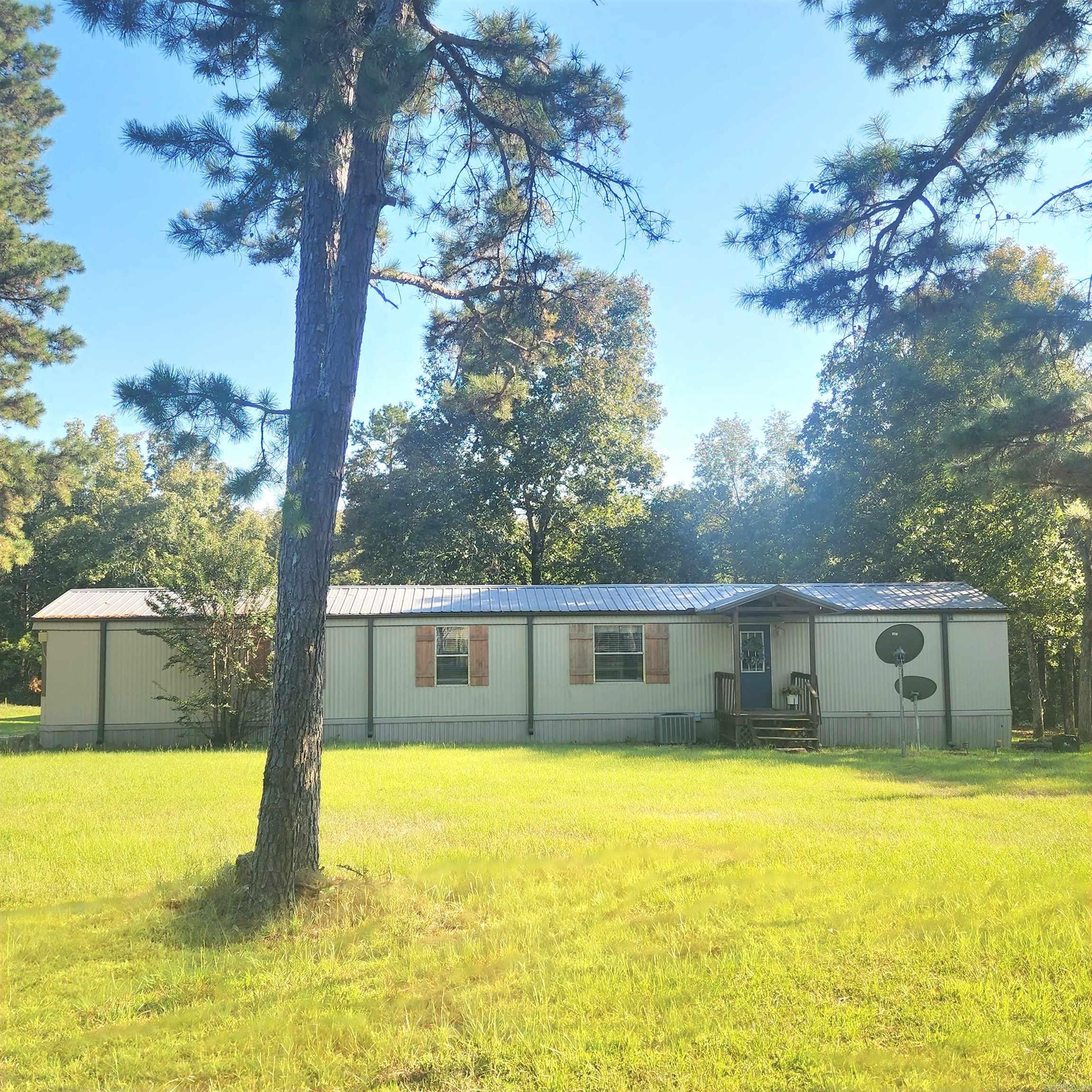 CEDAR FALLS - Residential