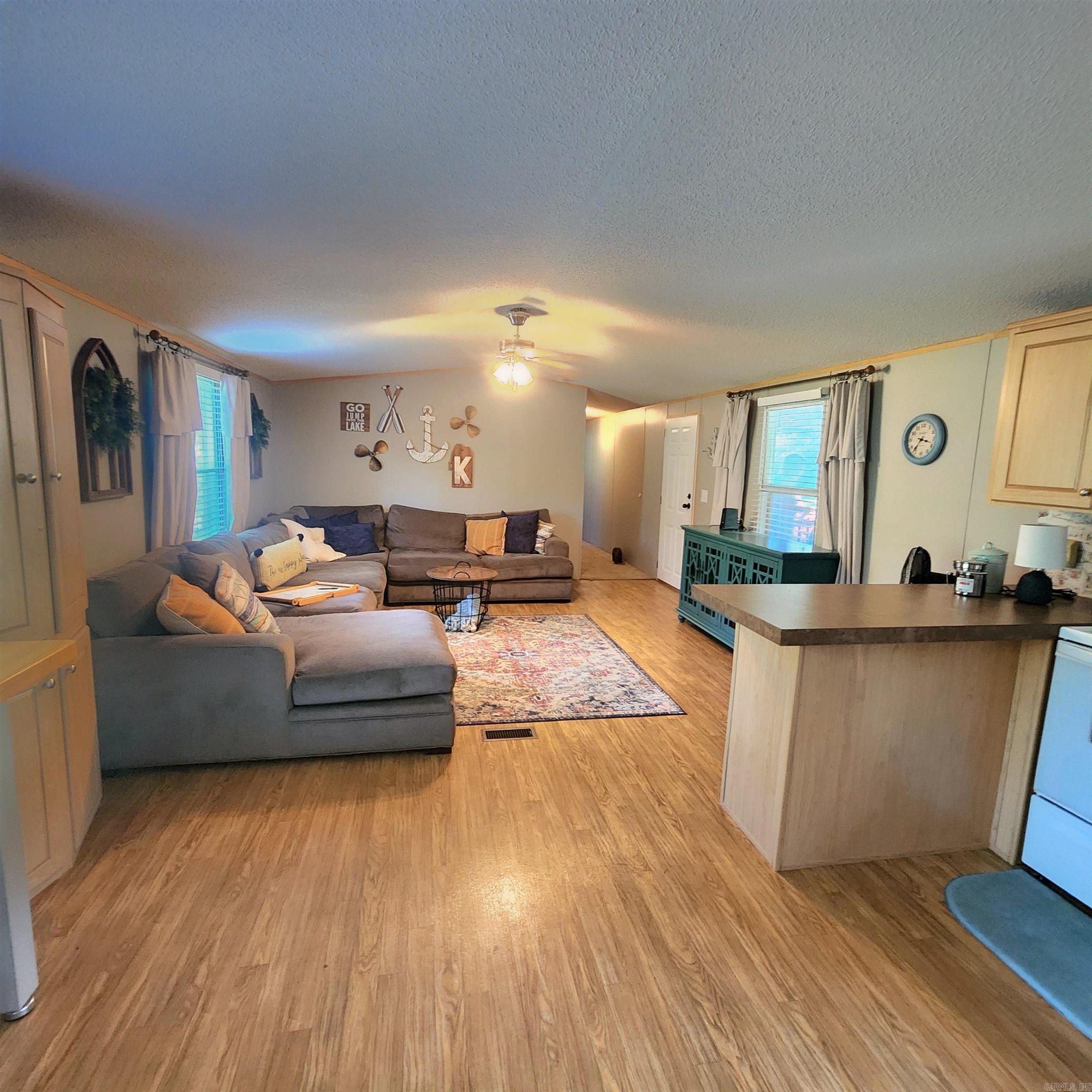 CEDAR FALLS - Residential