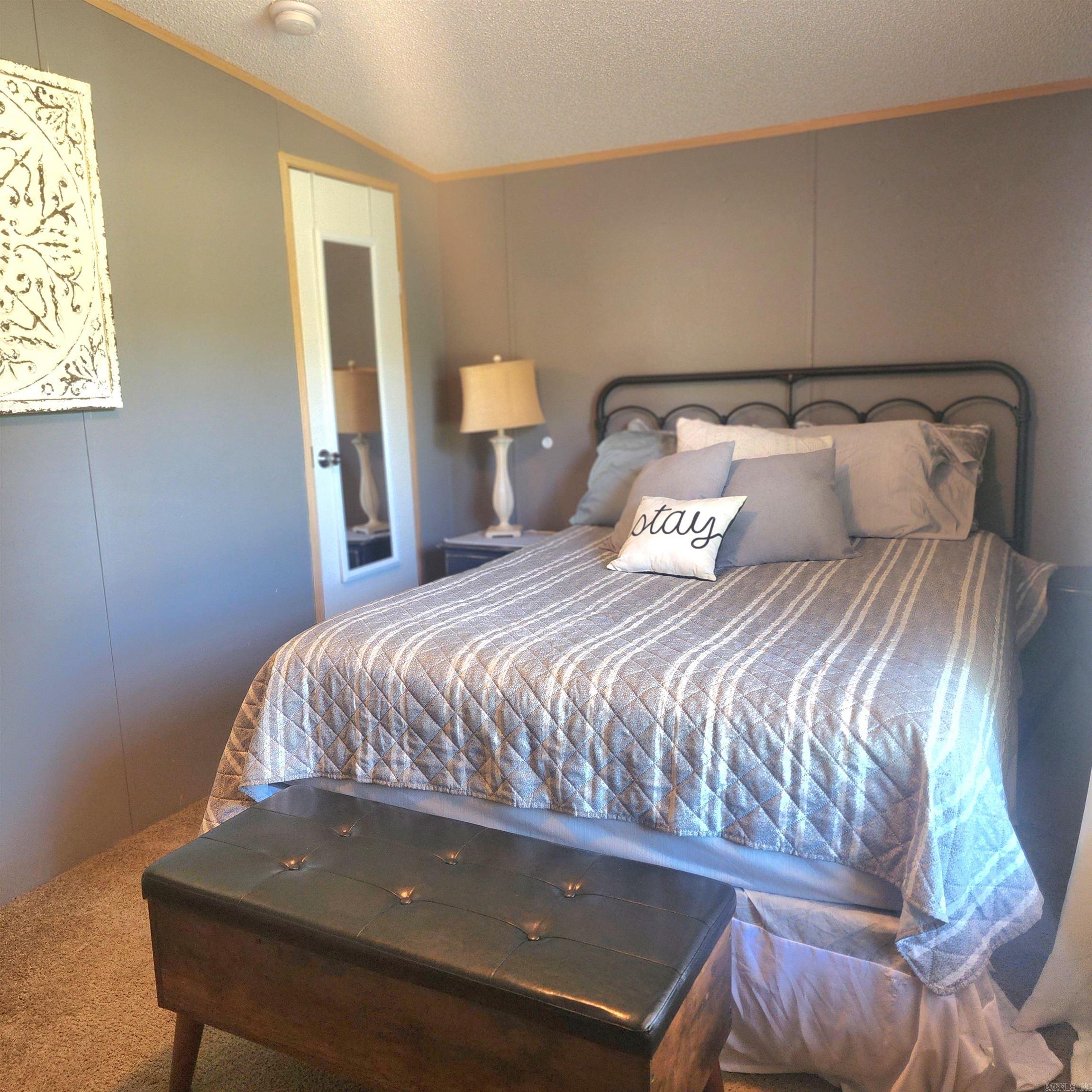 CEDAR FALLS - Residential