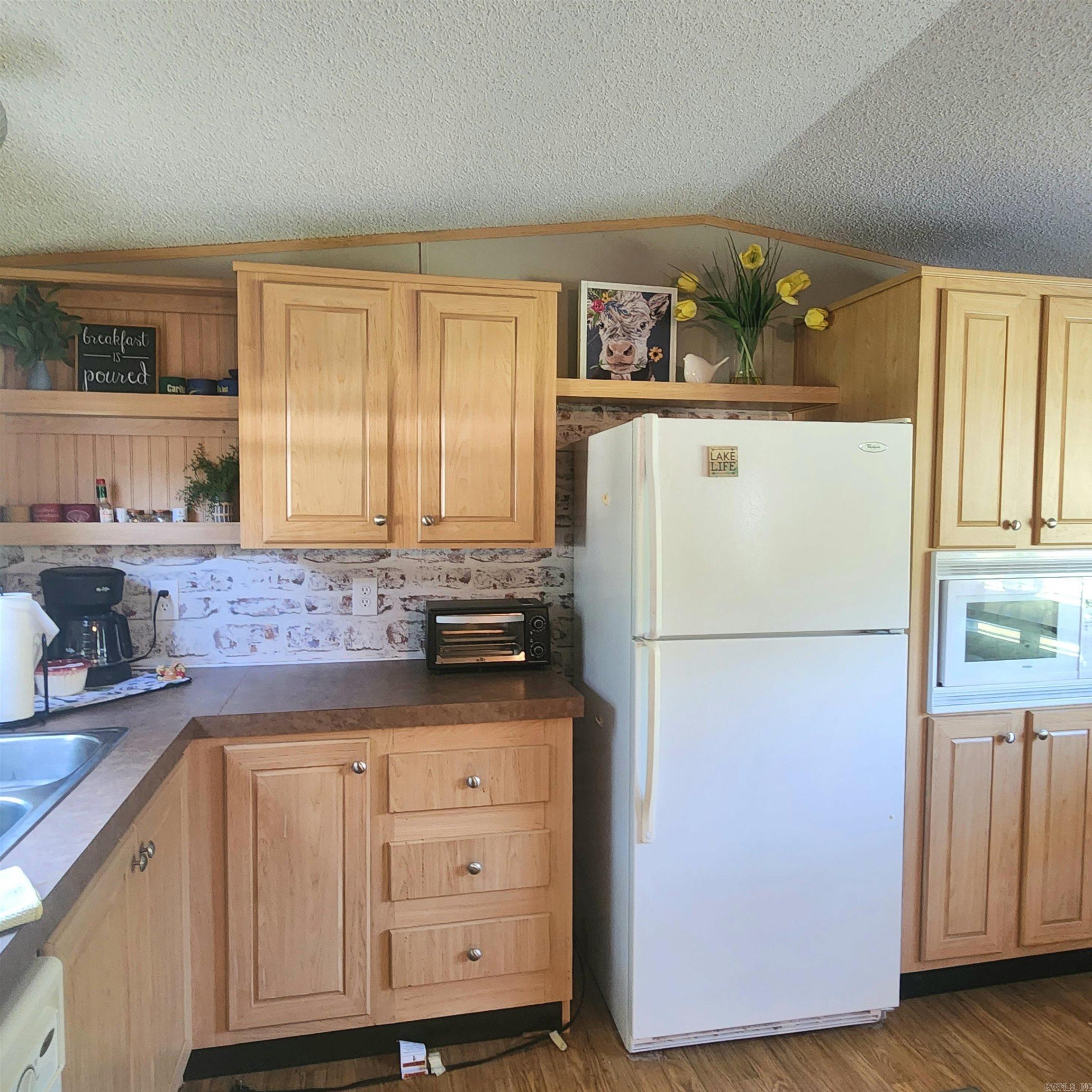 CEDAR FALLS - Residential