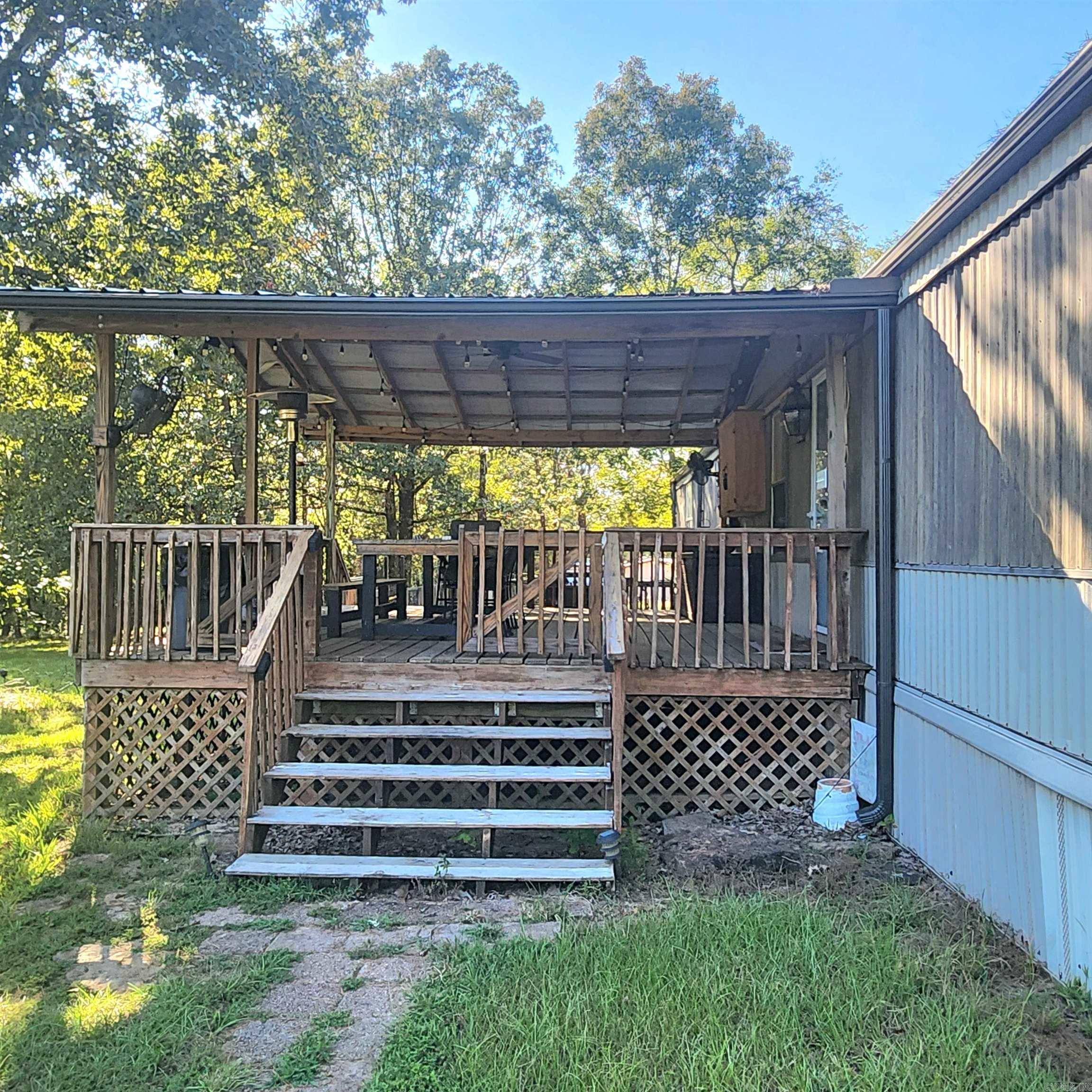 CEDAR FALLS - Residential
