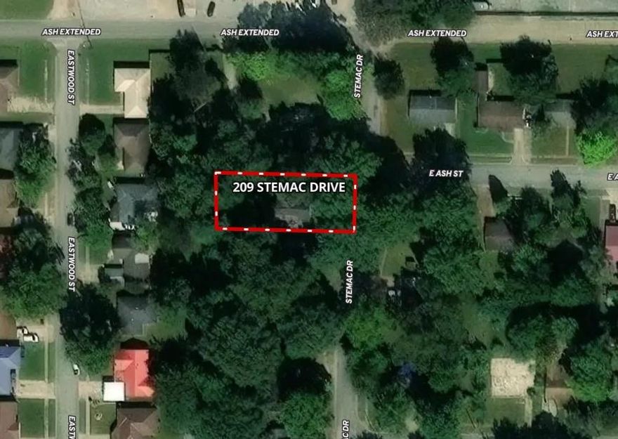 Spacious Multi-Home Investment in Blytheville Discover a unique opportunity in the heart of Blytheville, Arkansas, with this impressive property featuring five distinct homes on 0.85 acres. Perfectly suited for those looking for a solid investment or income-generating asset, this collection of Arkansas homes offers a blend of comfort and potential right in town. Room for Everyone With a total of 13 bedrooms and 6 bathrooms spread across the five homes, this property is designed to accommodate large families, multiple tenants, or group living arrangements. The spacious layouts provide flexibility for various uses, whether you want to rent out individual units or keep some for personal use. Prime Location in Mississippi County Situated in Blytheville, a charming community in Mississippi County, these homes offer convenient access to local amenities while maintaining a peaceful neighborhood feel. The location is ideal for those seeking the balance of small-town living with investment potential in Arkansas's growing market. Investment and Income Potential This property stands out for its excellent income possibilities.