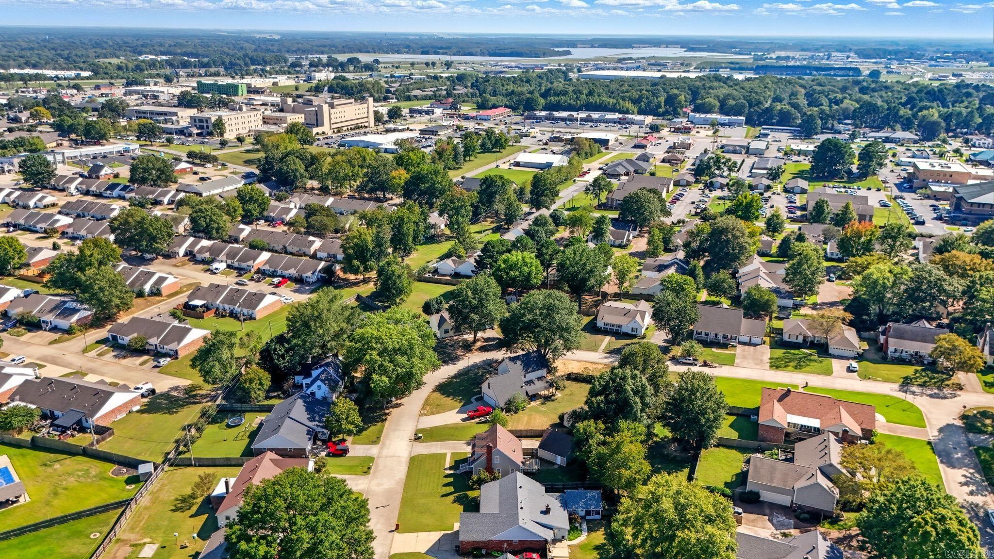 RIVER OAKS - Residential