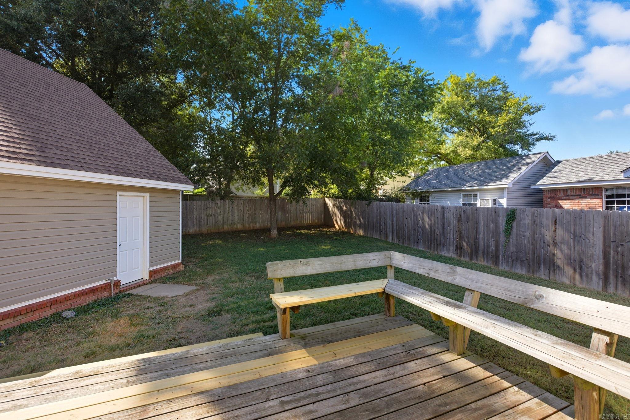 RIVER OAKS - Residential