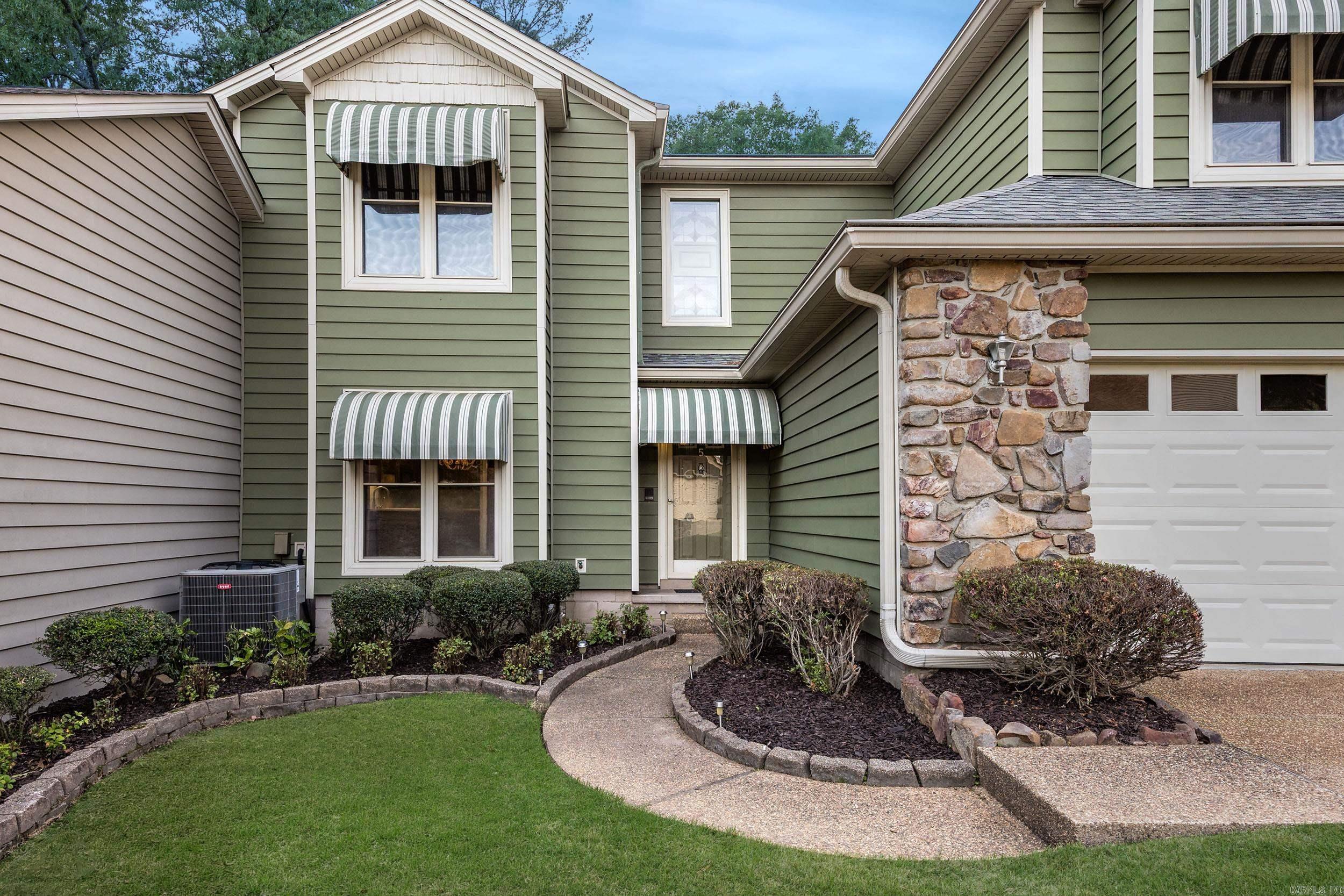 FIRST FAIRWAY ADDN - Residential