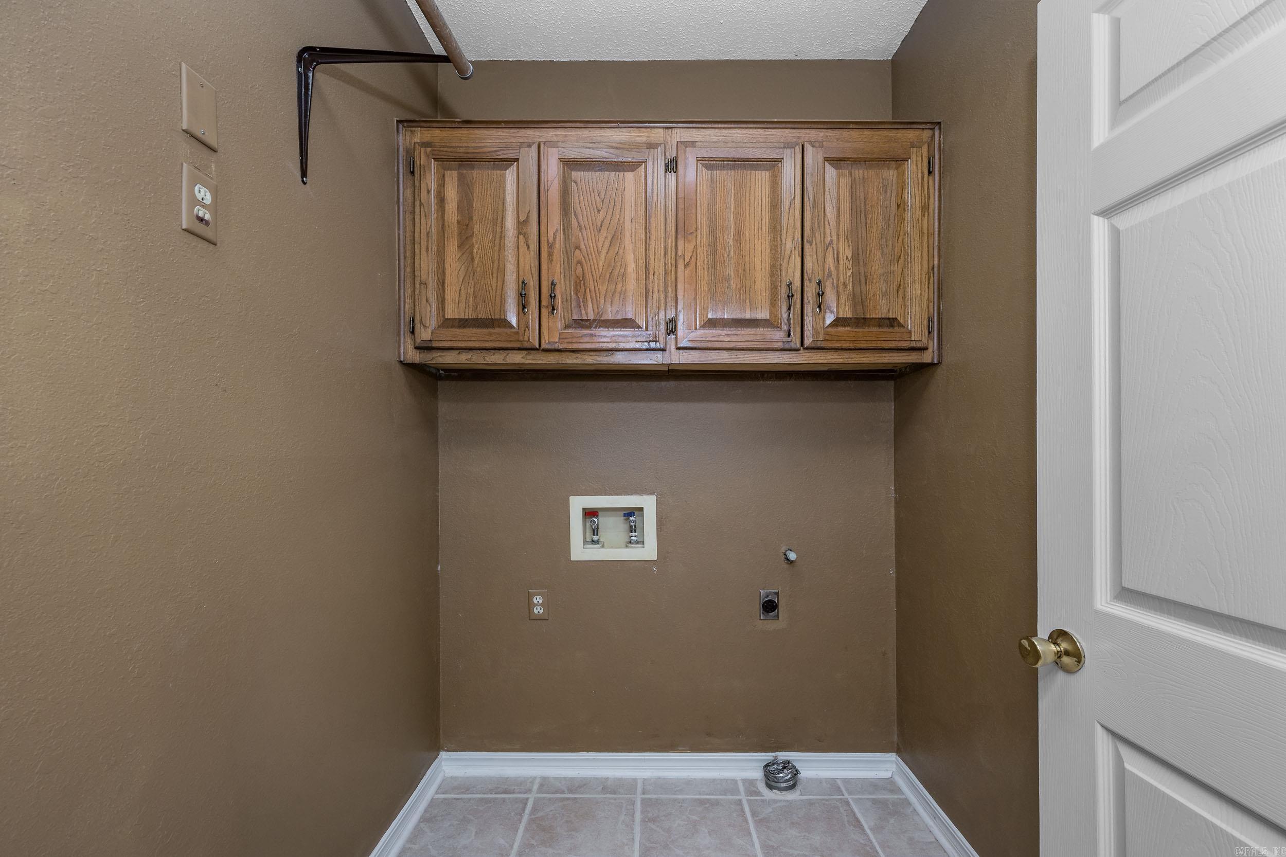FIRST FAIRWAY ADDN - Residential