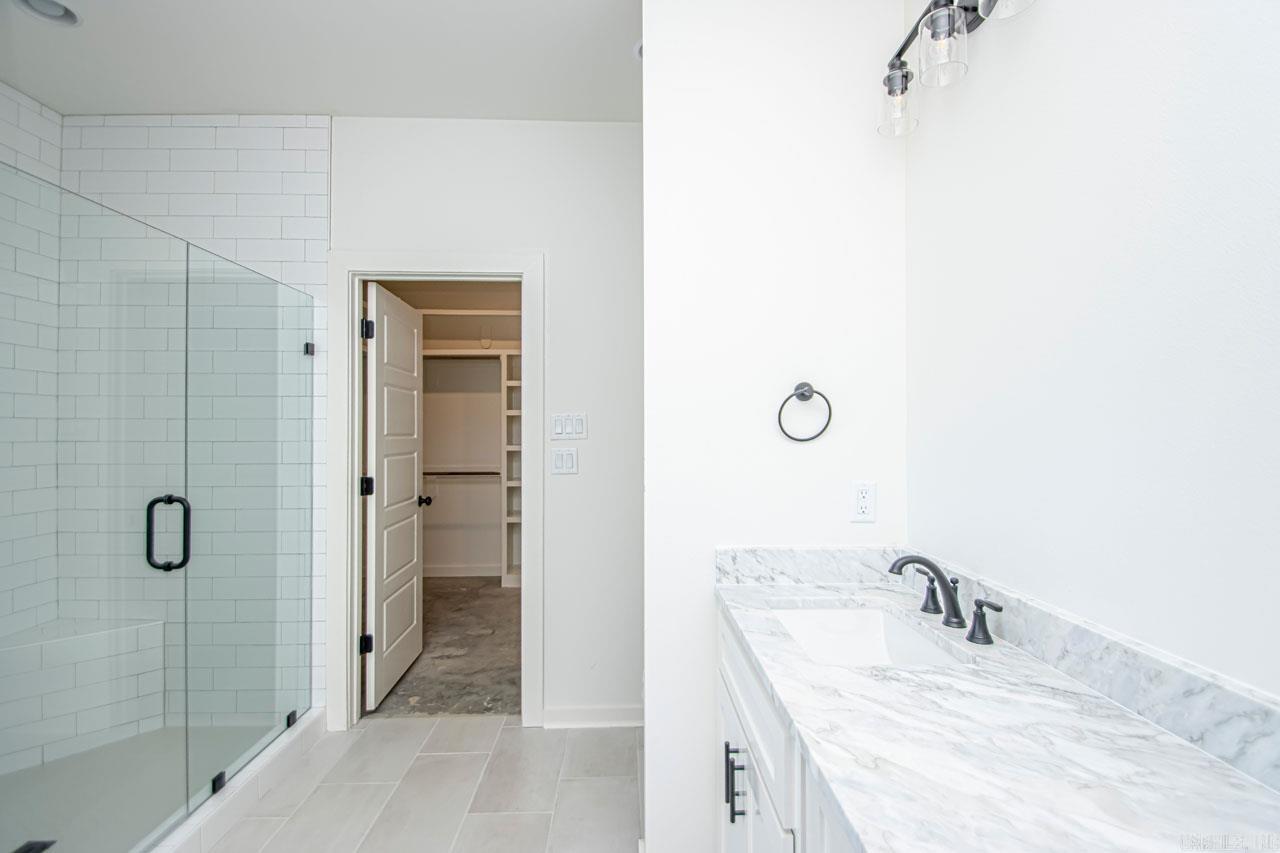 CORAL RIDGE - Residential