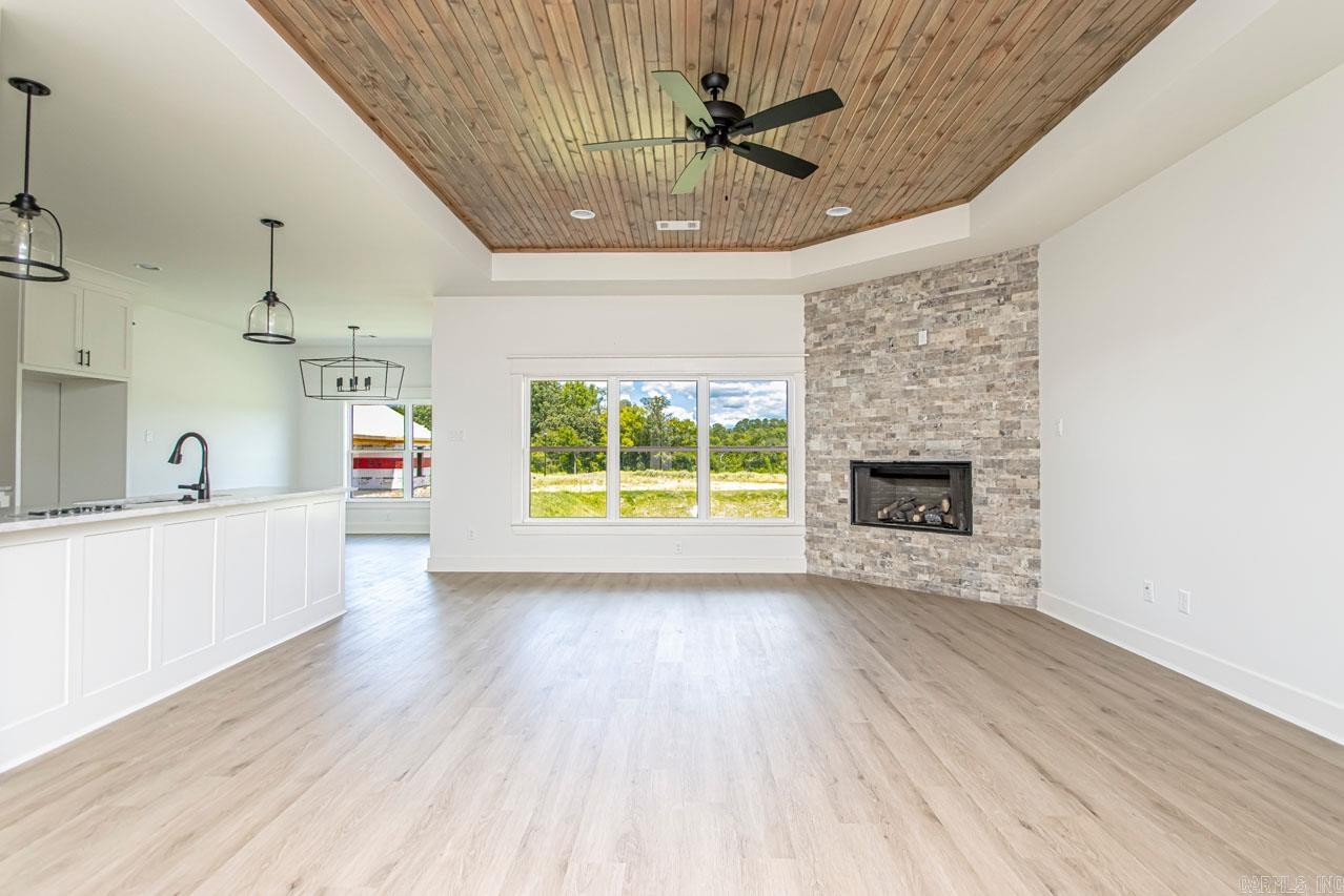 CORAL RIDGE - Residential