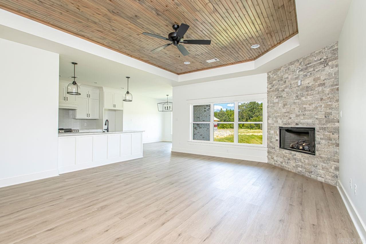 CORAL RIDGE - Residential