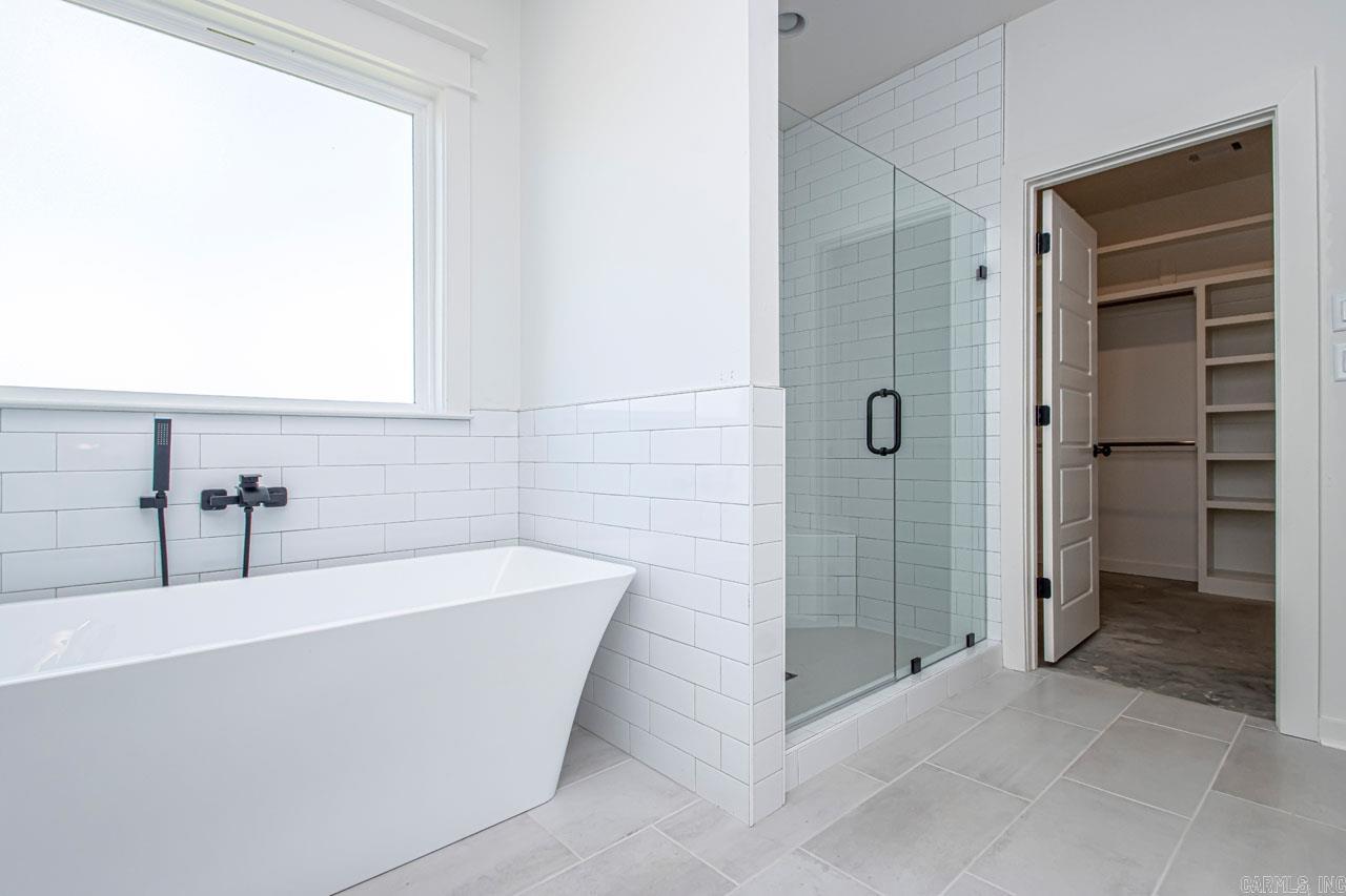 CORAL RIDGE - Residential