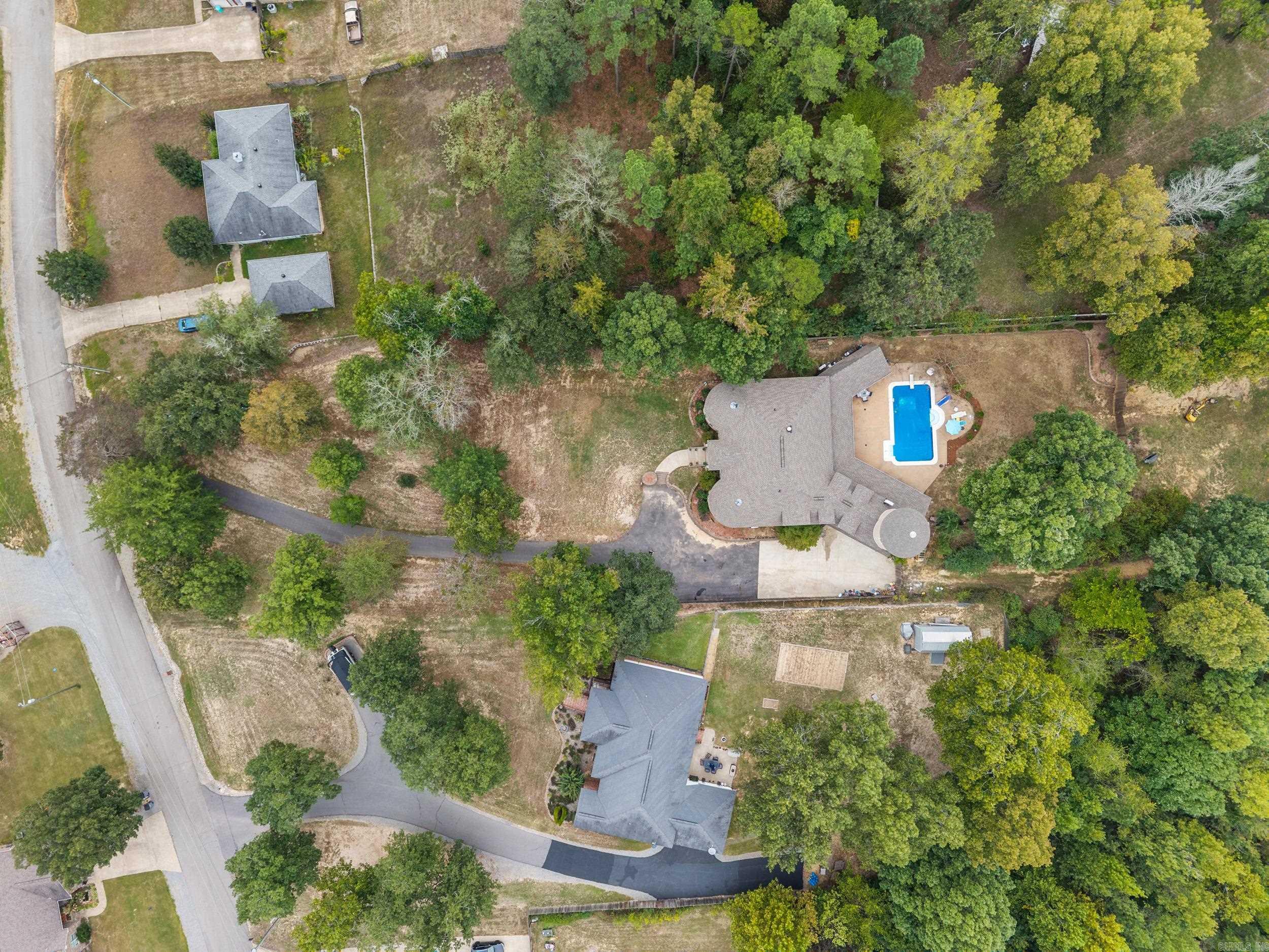 PLANTATION ACRES - Residential