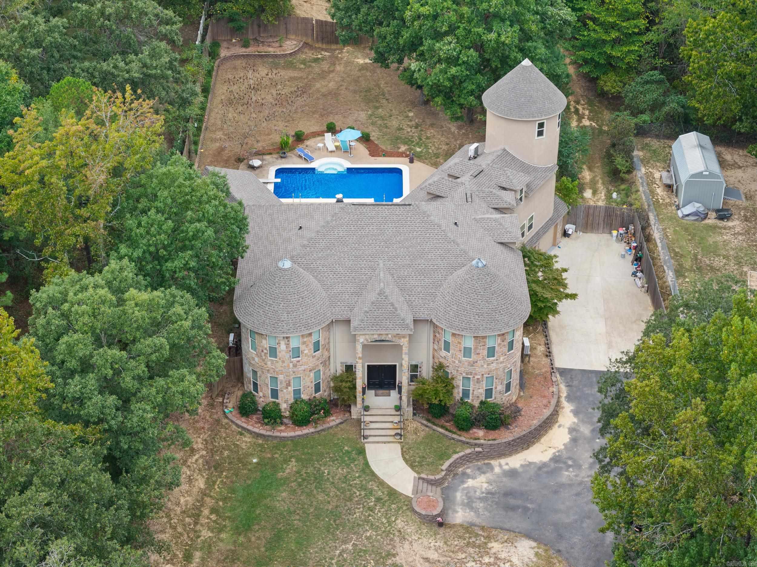 PLANTATION ACRES - Residential