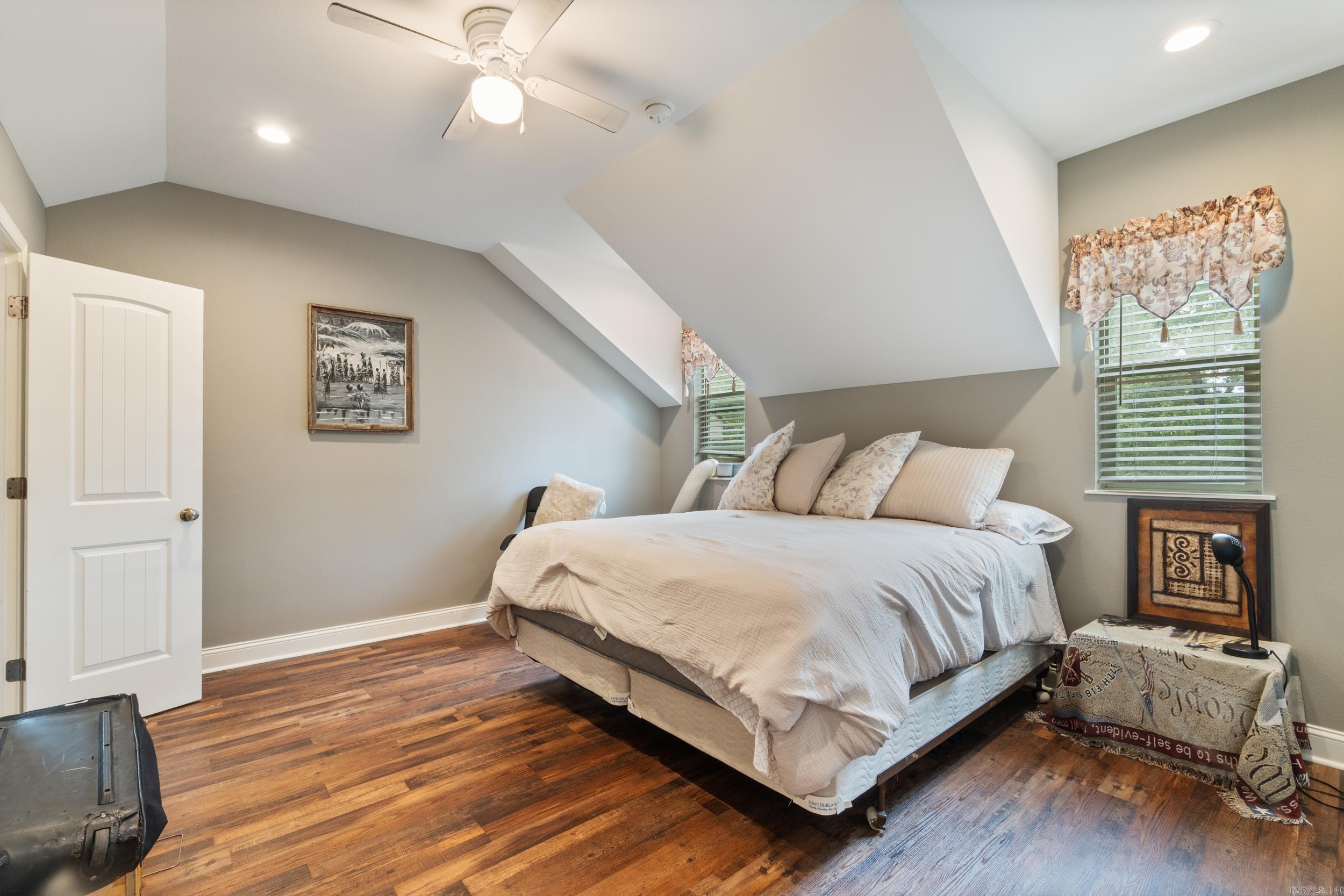 PLANTATION ACRES - Residential