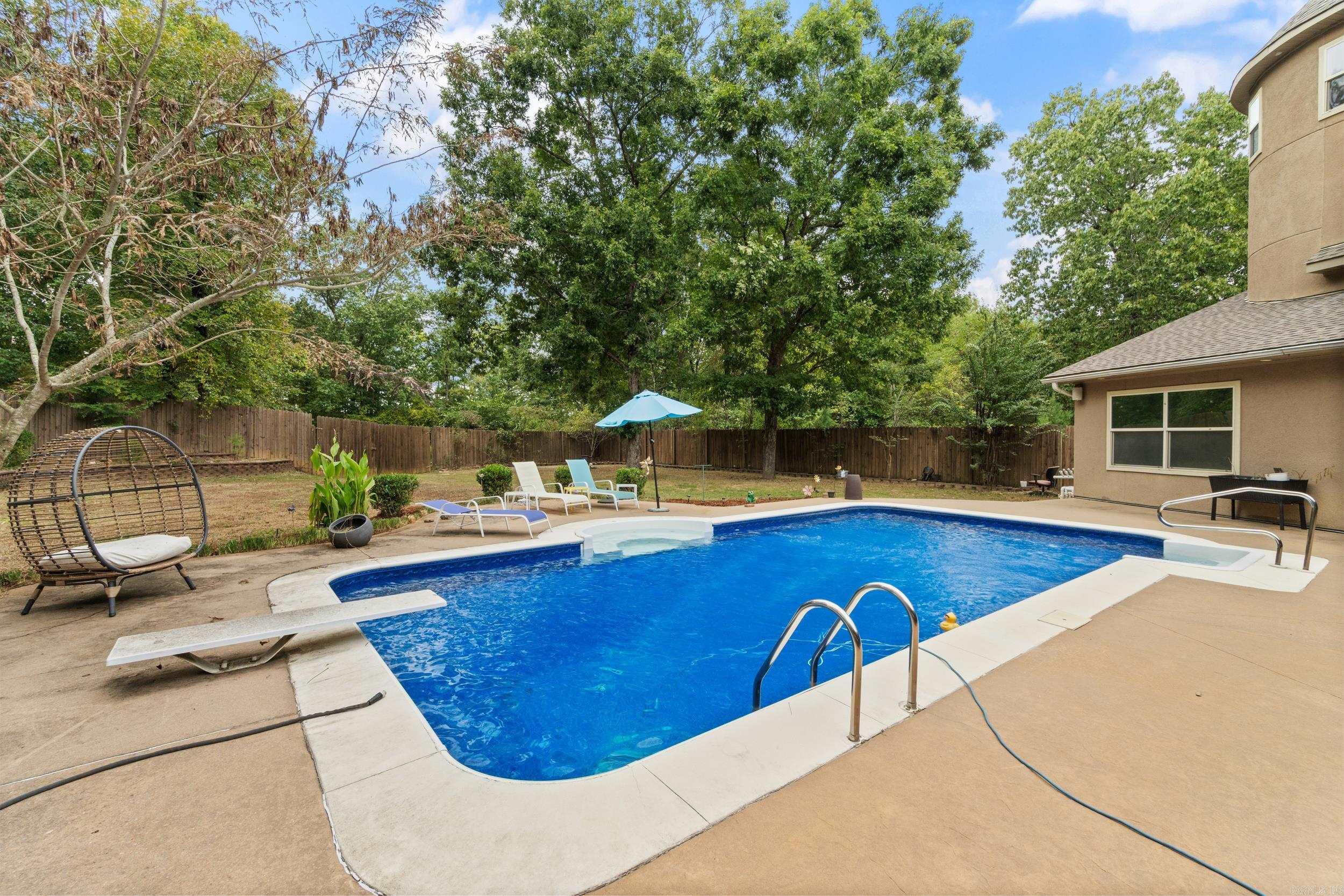 PLANTATION ACRES - Residential