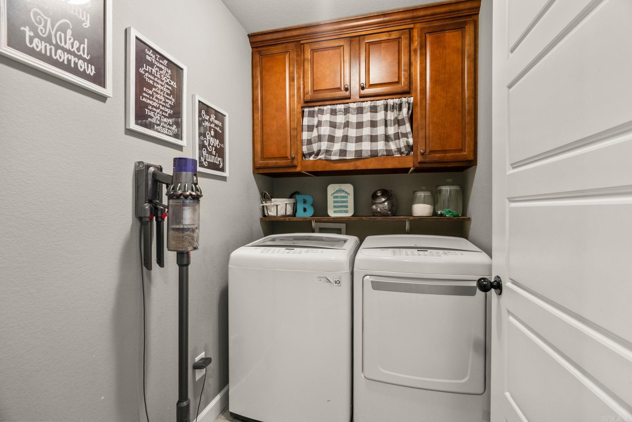 BOBWHITE - Residential