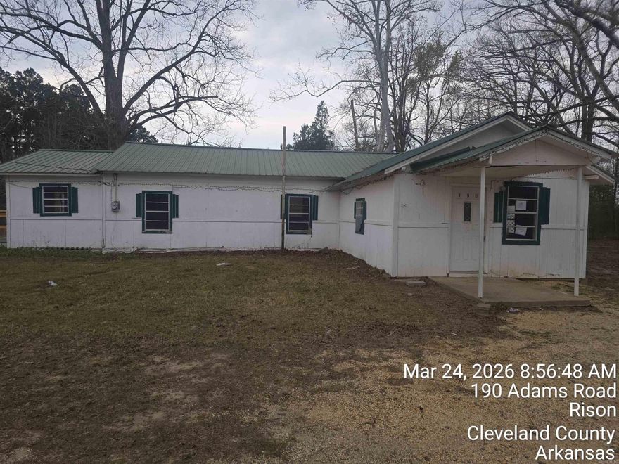 3 bedroom, 2 bath home located on a country road. Property needs repairs and updates. Fixer upper with potential. Sold as-is.  AGENTS SEE REMARKS