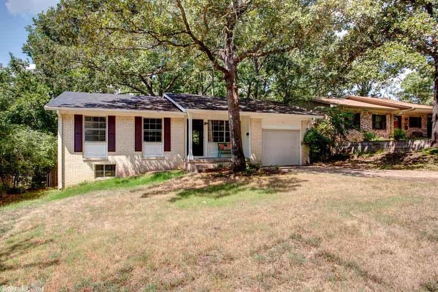 Come fall in love with this like NEW home! New kitchen w/ awesome tile floors, appliances, fixtures, counter-tops & even an island! Bonus room downstairs with a bathroom... big deck in the backyard. Monthly rent of $1150.00 & Income requirement of 3X the monthly rent small pets allowed with a NR pet deposit of $350.00, and pet rent of $25.00. Security deposit is equal to one month's rent. . Application fee  required. Call today for more information on this great Rental! 501-891-0329