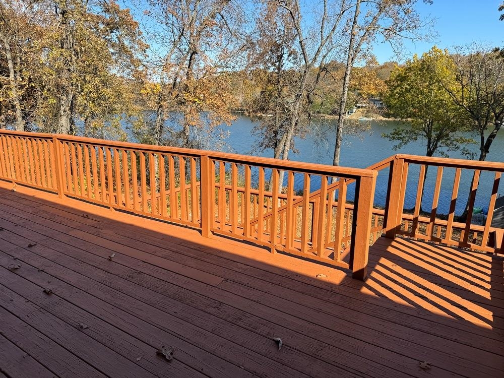 WEST LAKE - Residential