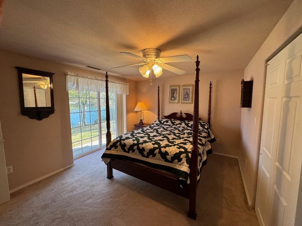 WEST LAKE - Residential