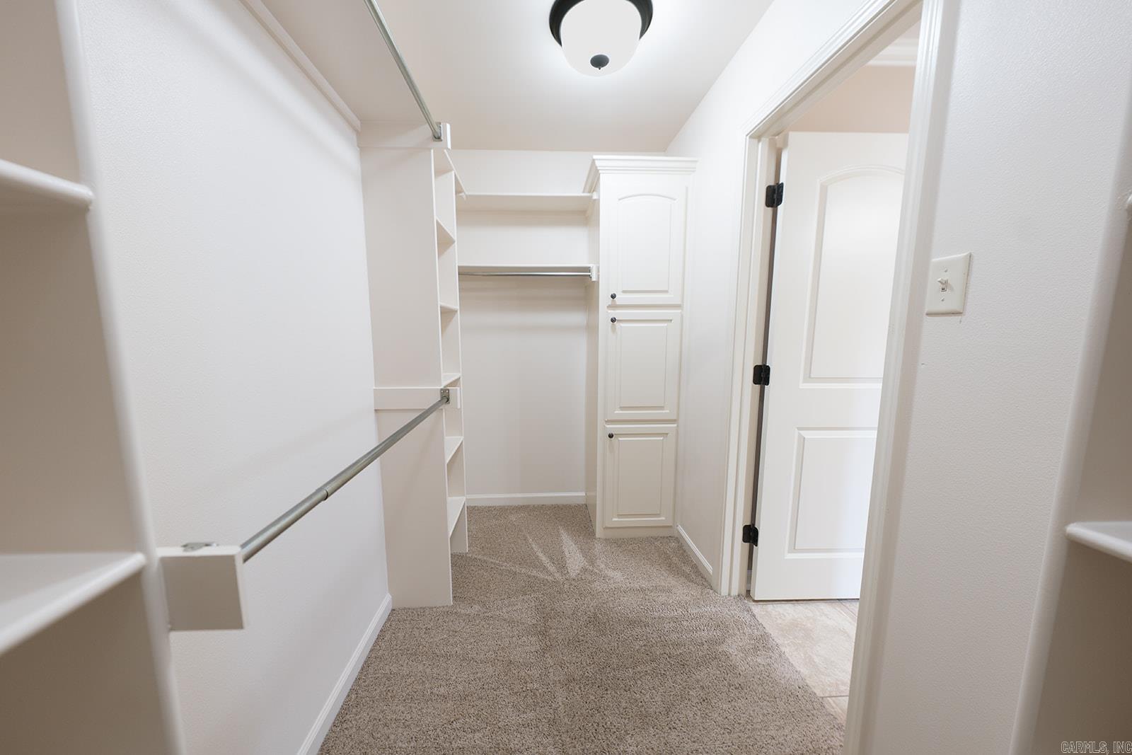 INDIAN CREEK ADD - Residential