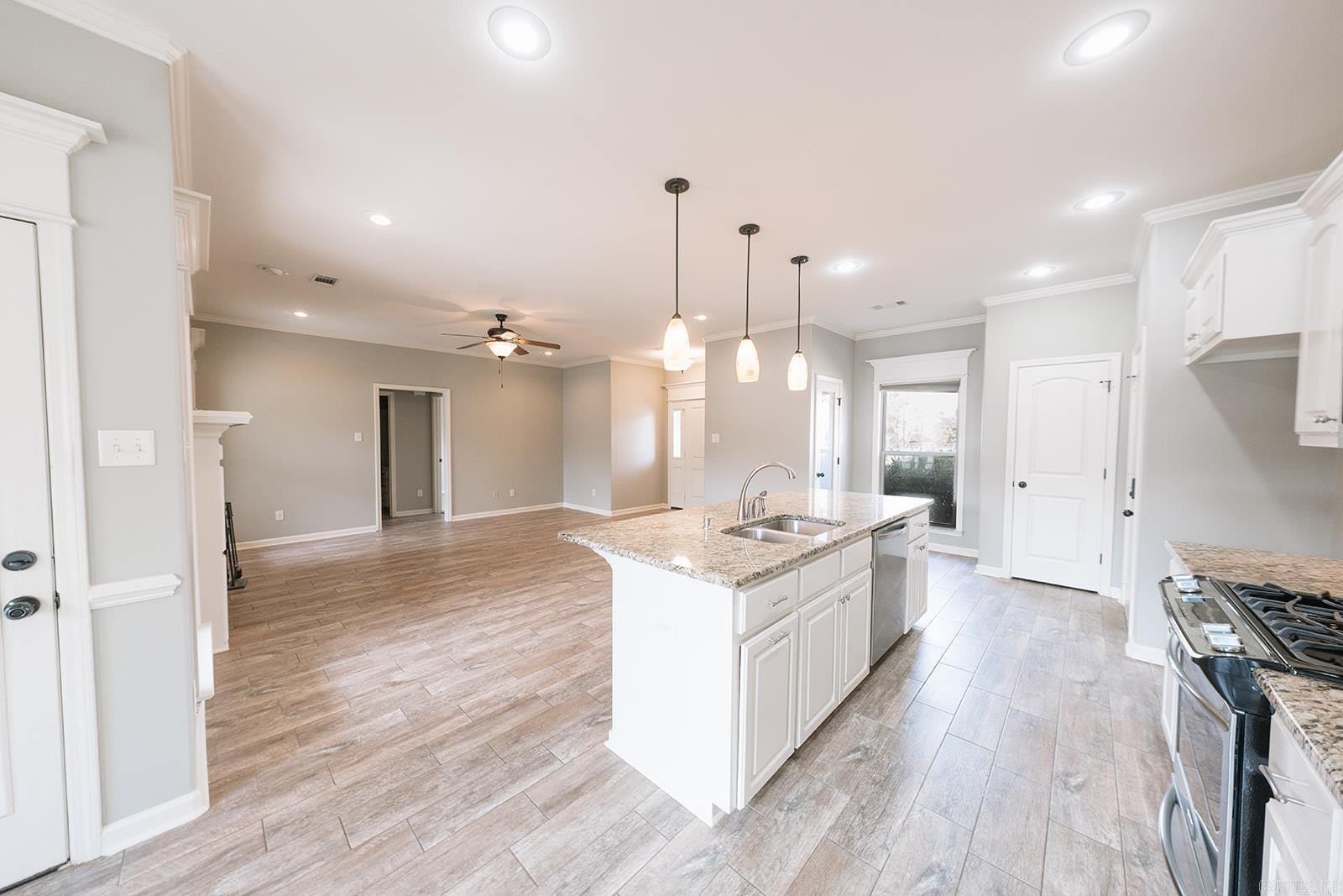 INDIAN CREEK ADD - Residential