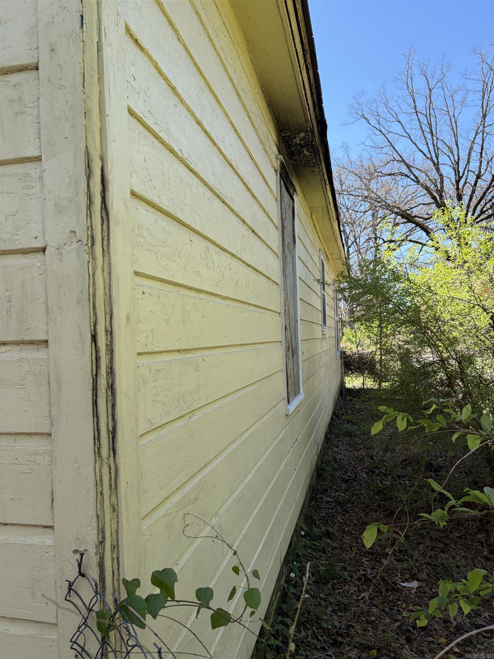 CHESTERFIELD SQUARE - Residential