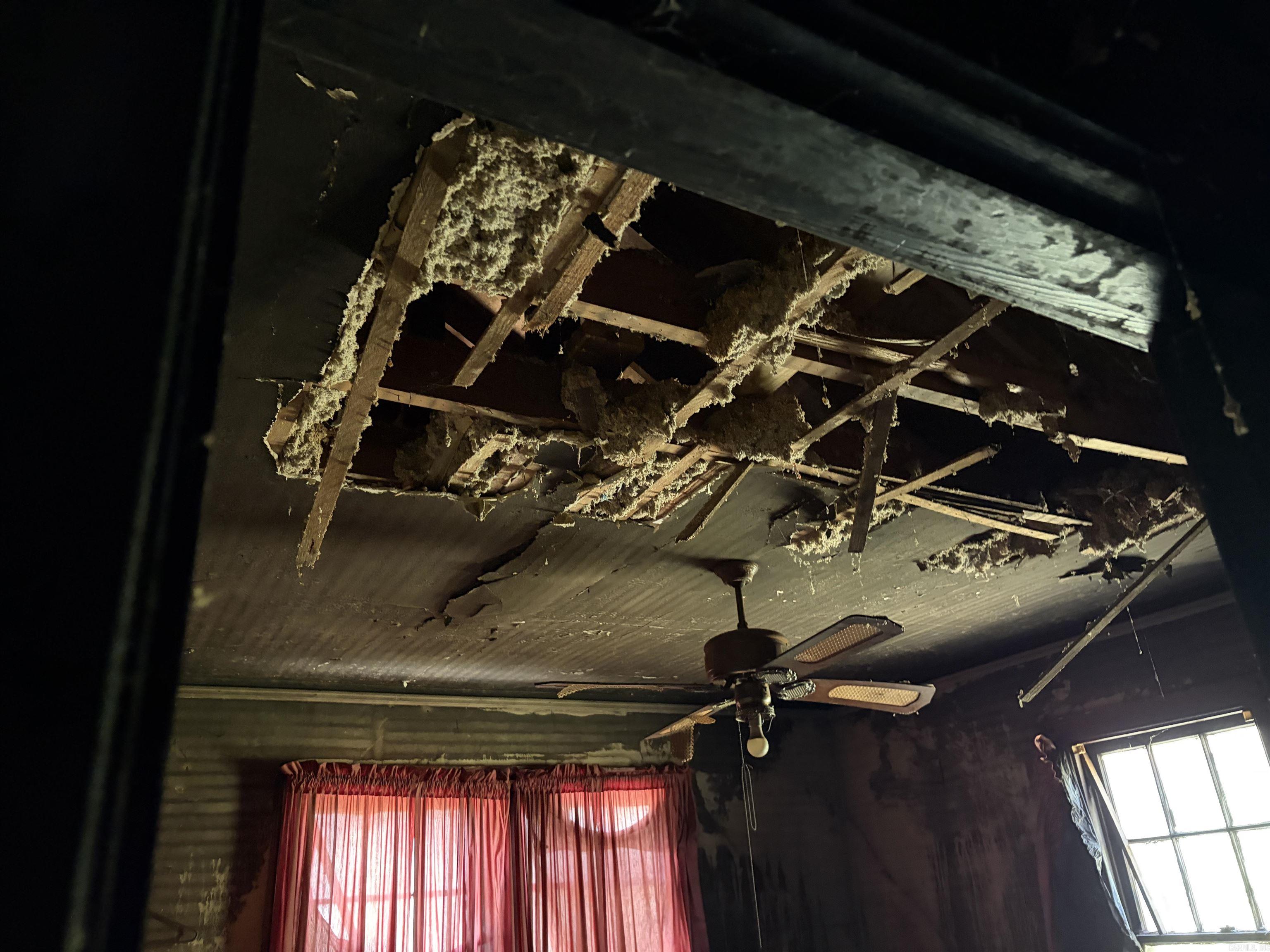 CHESTERFIELD SQUARE - Residential